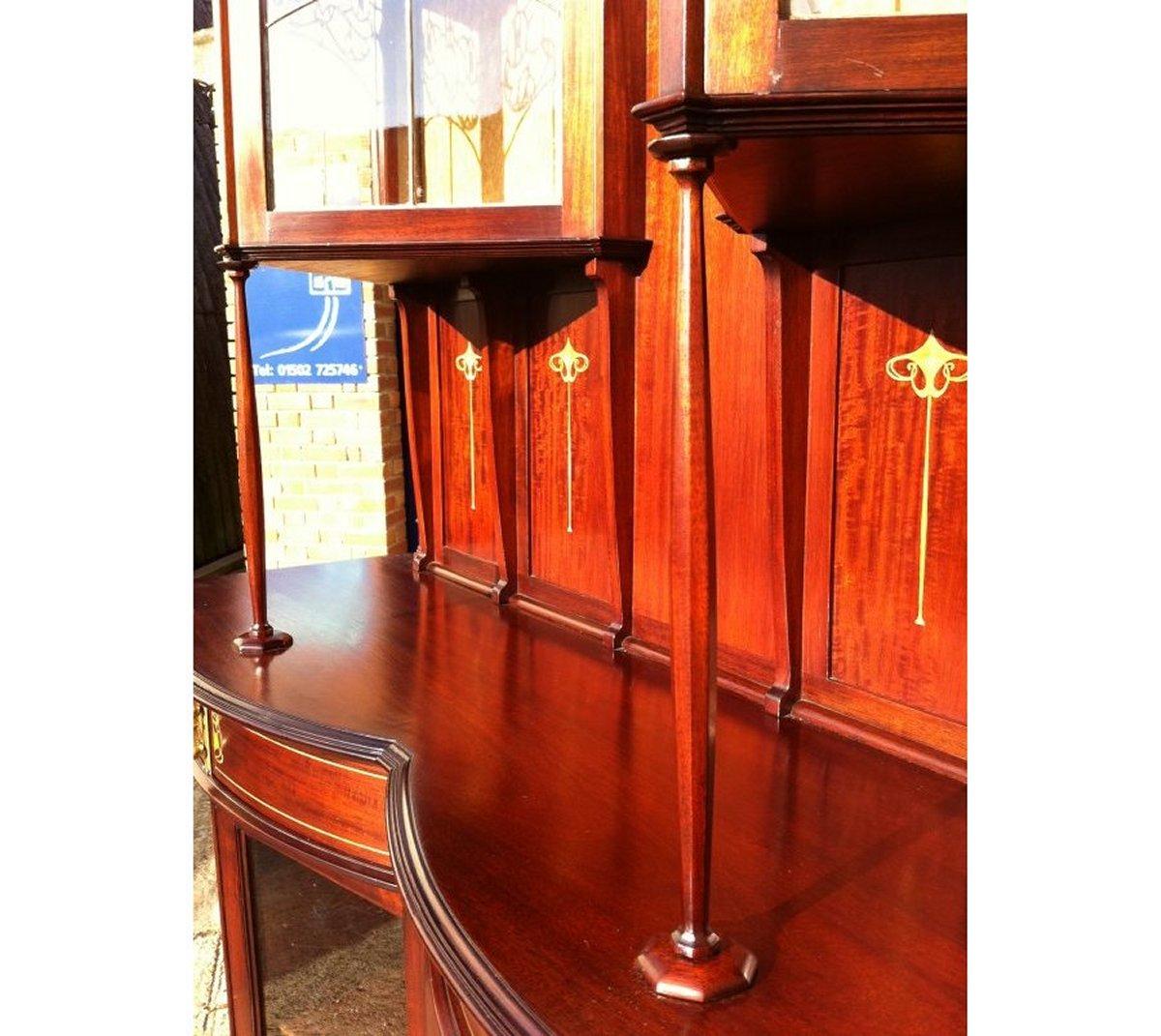 GM Ellwood for JS Henry. A Fine Exhibition Quality Arts & Crafts Display Cabinet For Sale 1