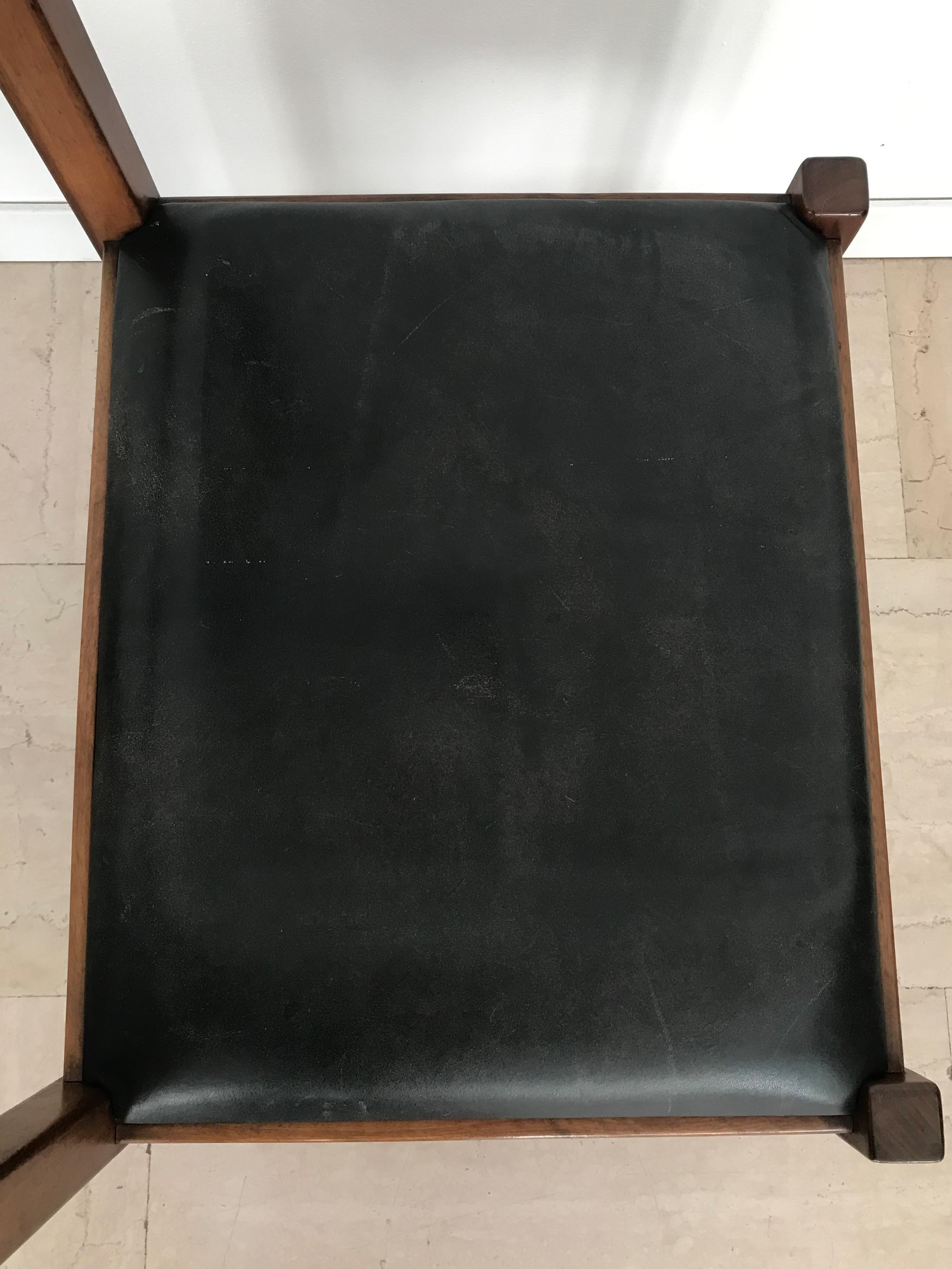 G. Michelucci for Poltronova Italian Midcentury Wood Leather Dining Chairs 1960s in vendita 7