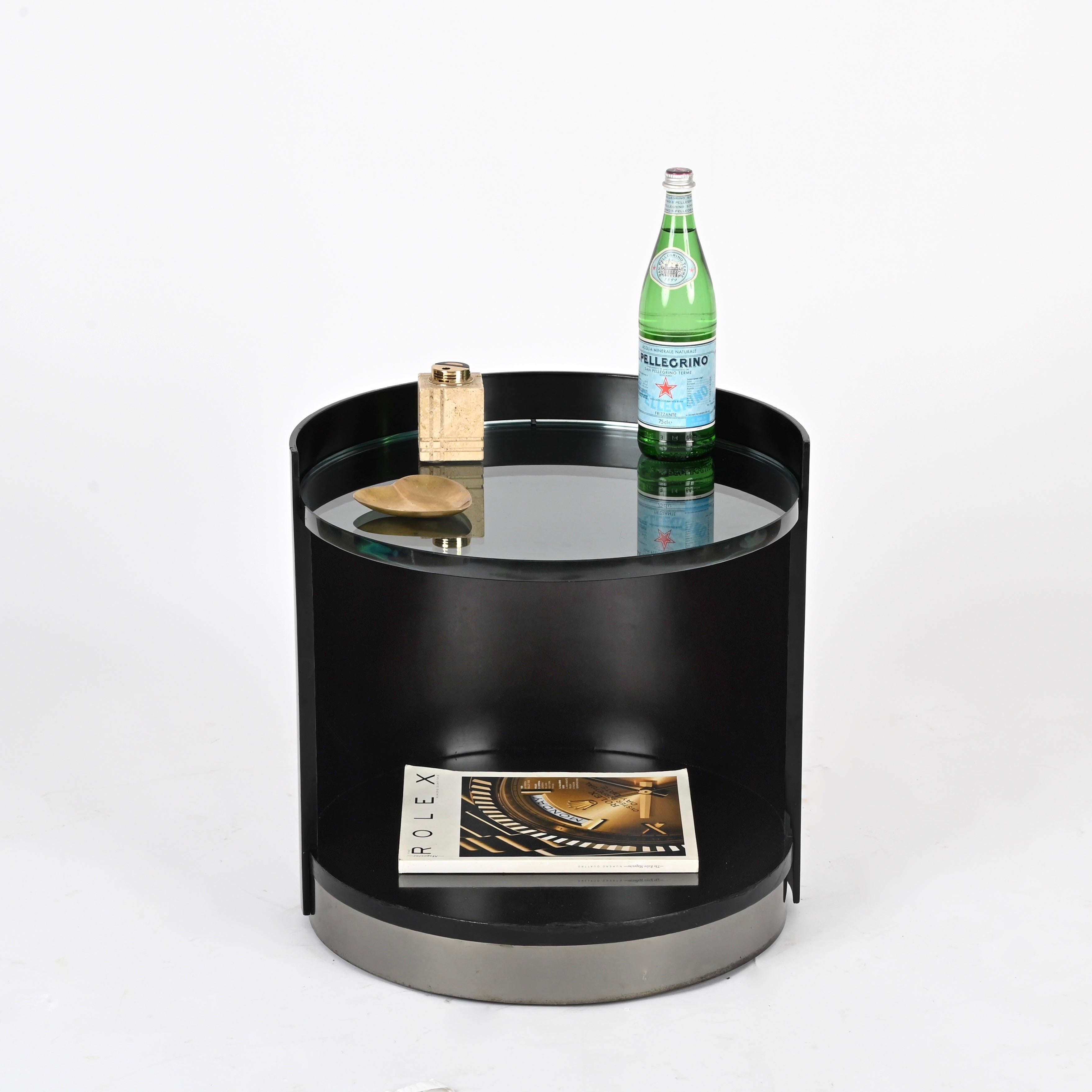 G. Moscatelli Nightstand or Side Table, Lacquered Wood and Crystal, Italy 1970s (20. Jahrhundert) im Angebot