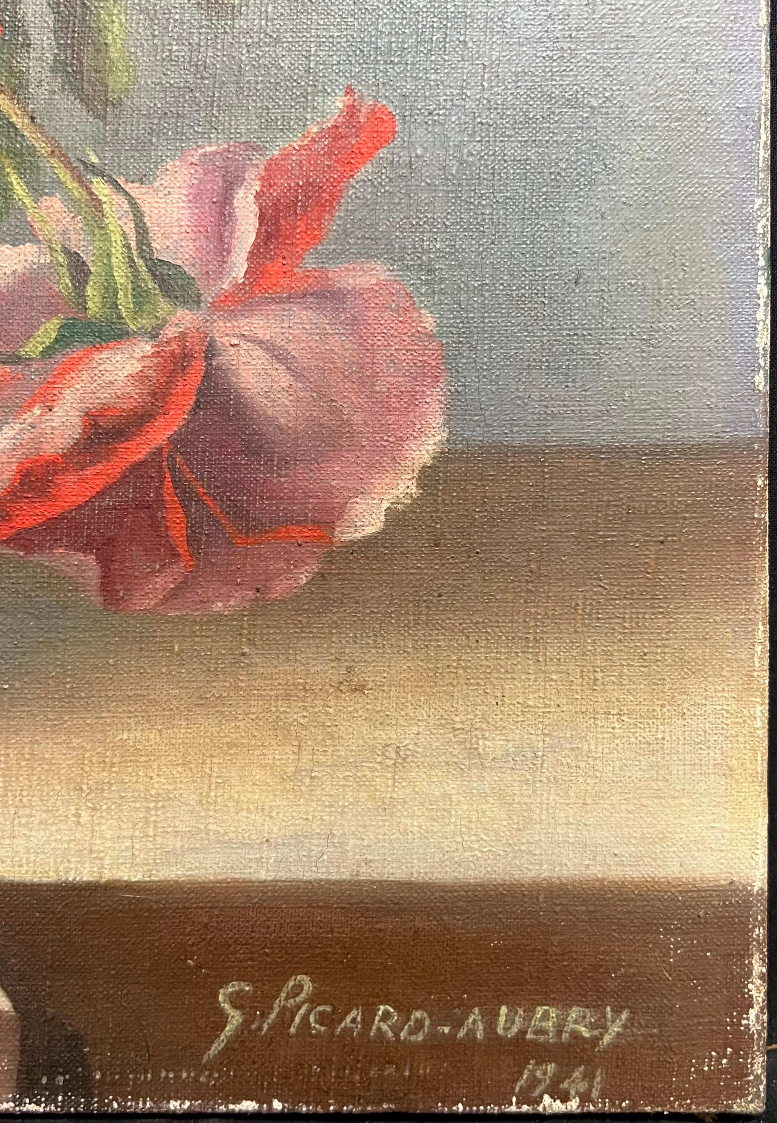 Natura morta floreale francese degli anni '40 Rose rosa rosse in vaso marrone Pittura a olio in vendita 4