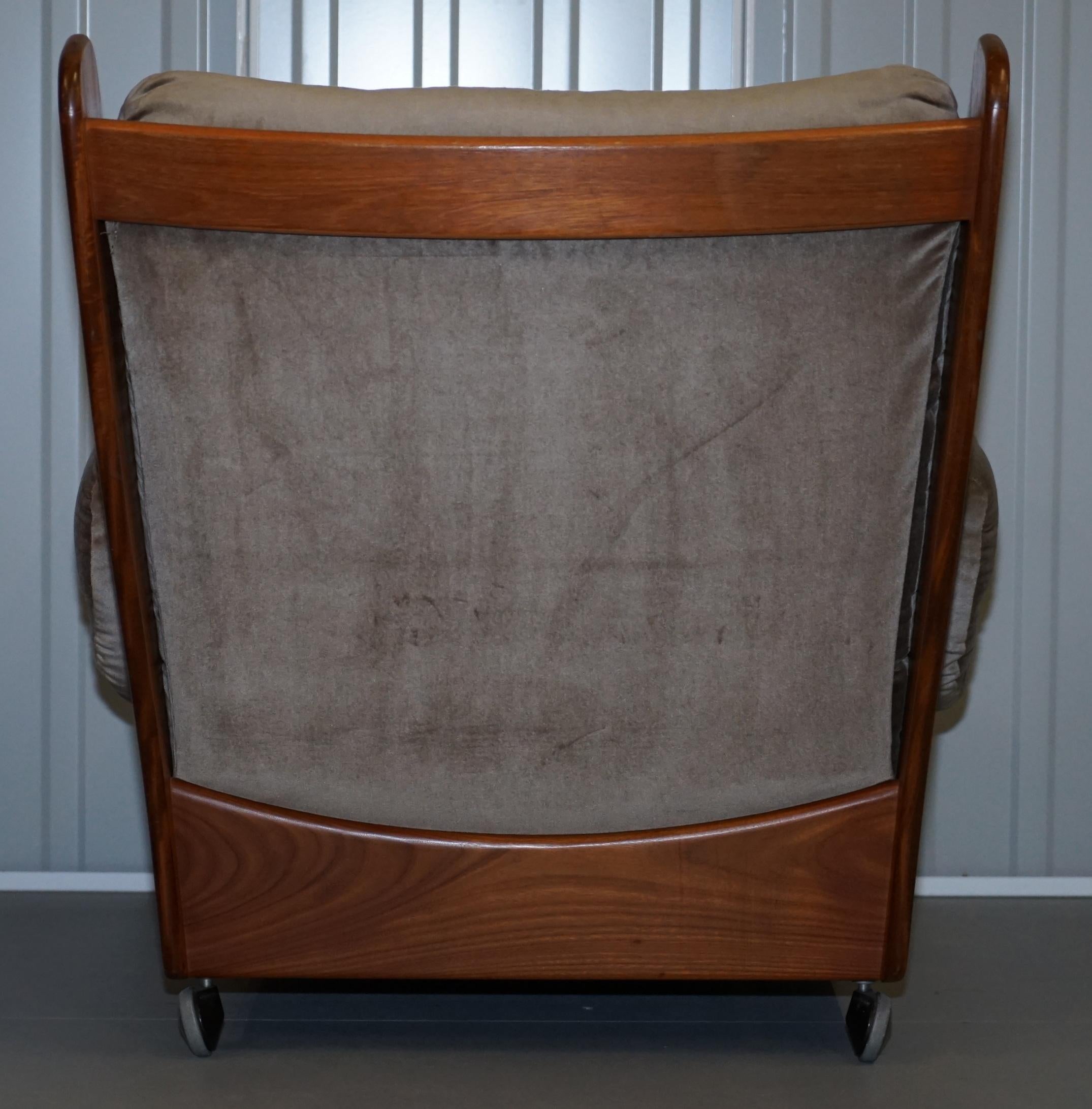 G Plan 1960s Saddle Three-Piece Suite Original Upholstery Solid Teak Frames 2