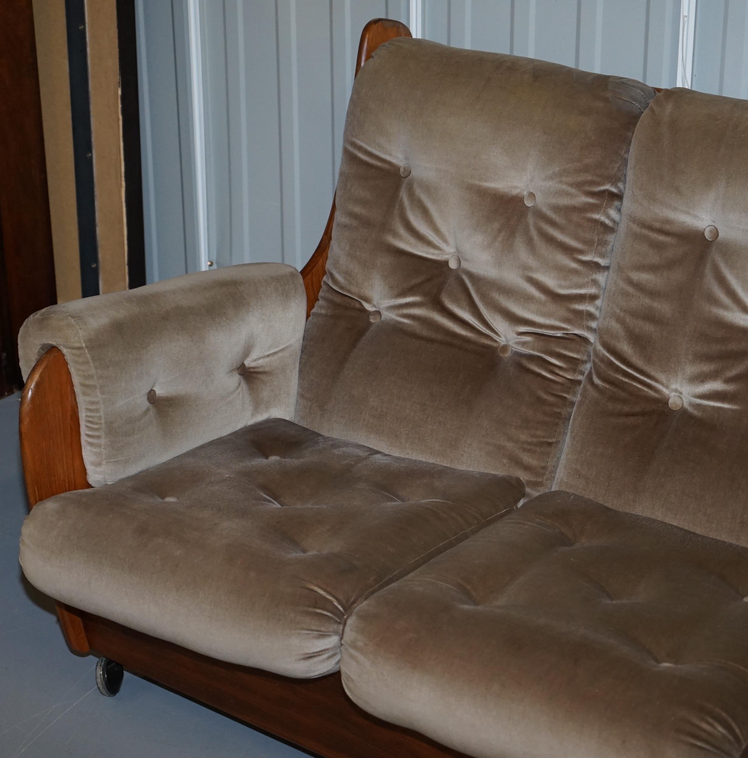 G Plan 1960s Saddle Three-Piece Suite Original Upholstery Solid Teak Frames 6