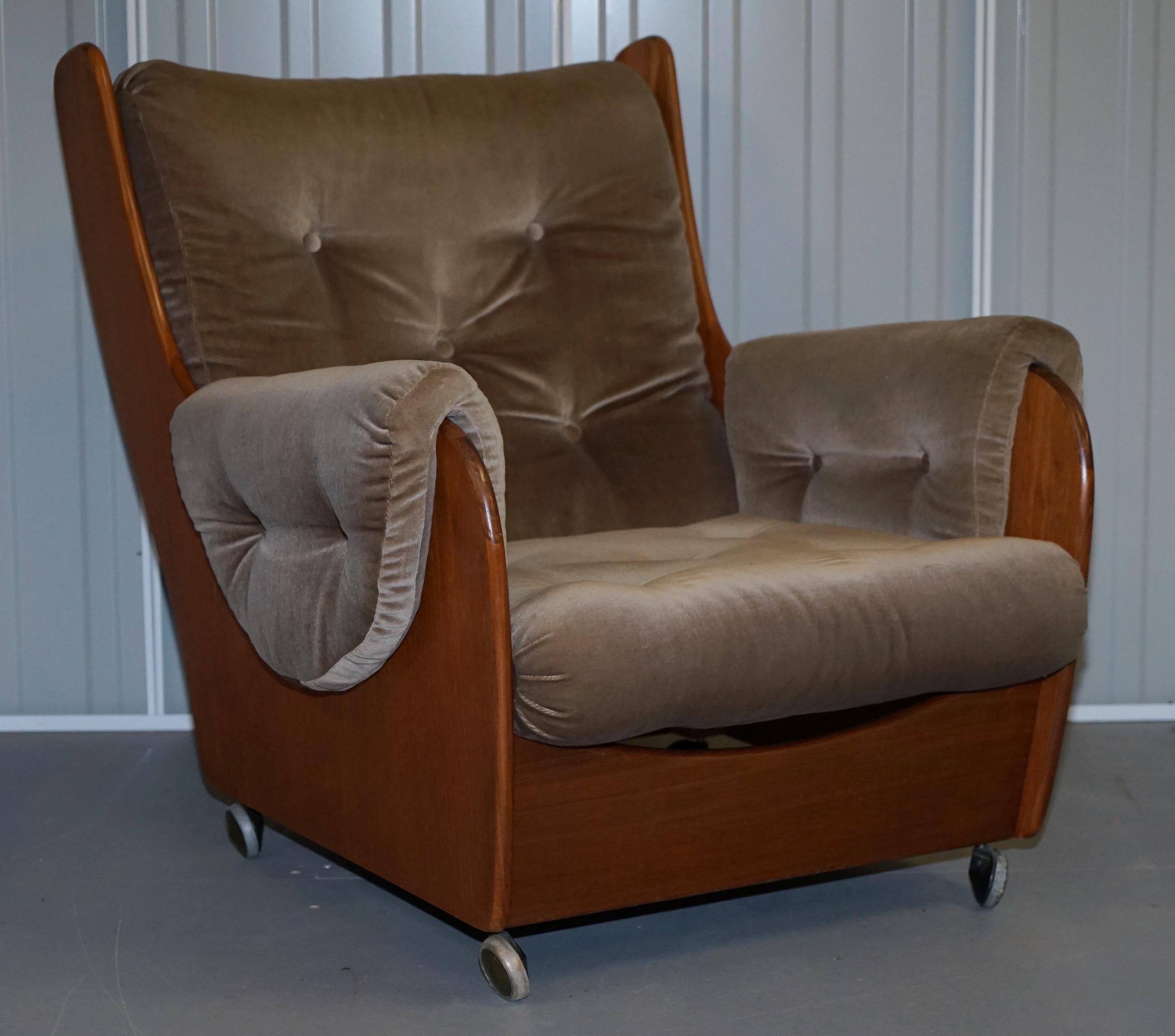 g plan 3 piece suites