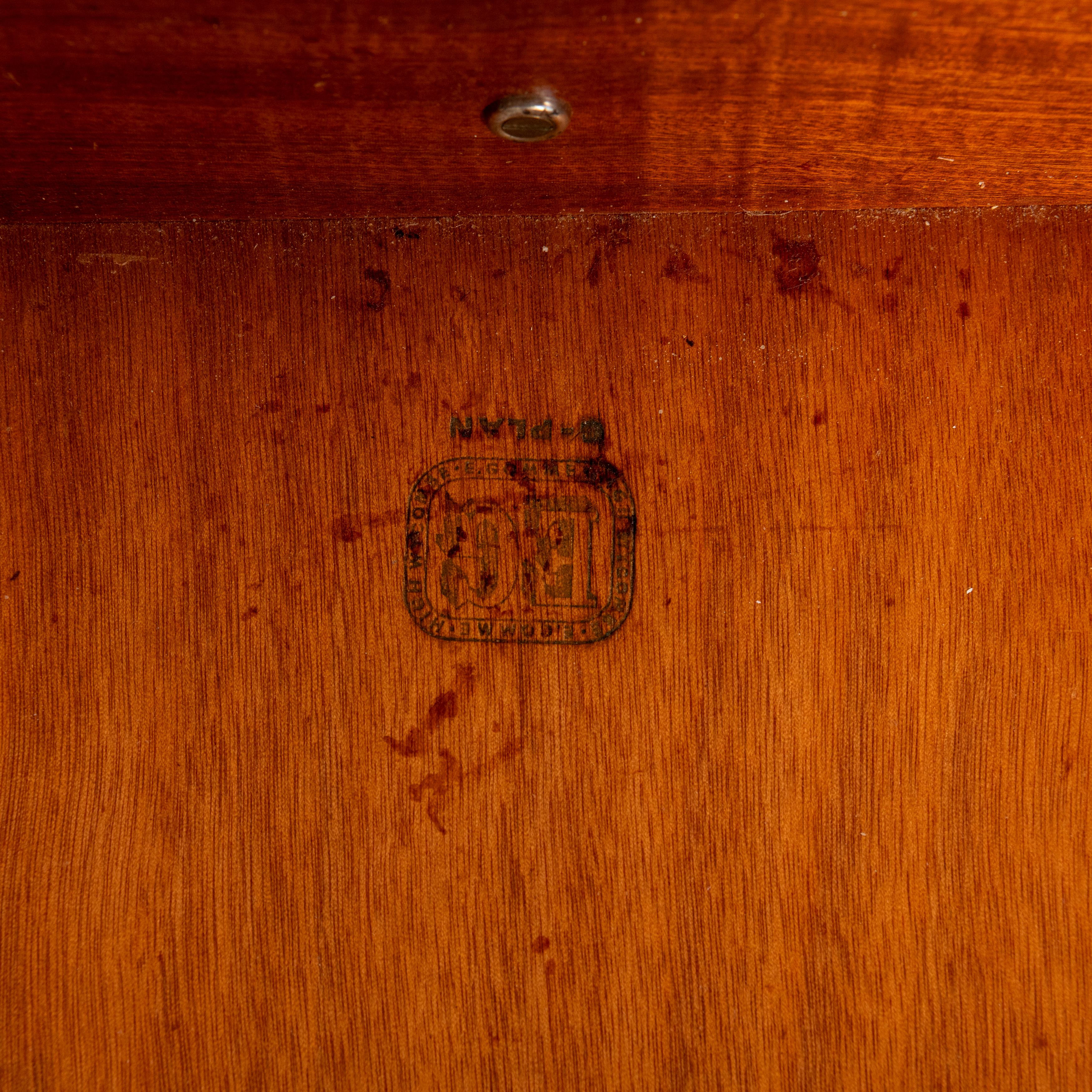 G-Plan Bedside Table, England circa 1955 For Sale 1