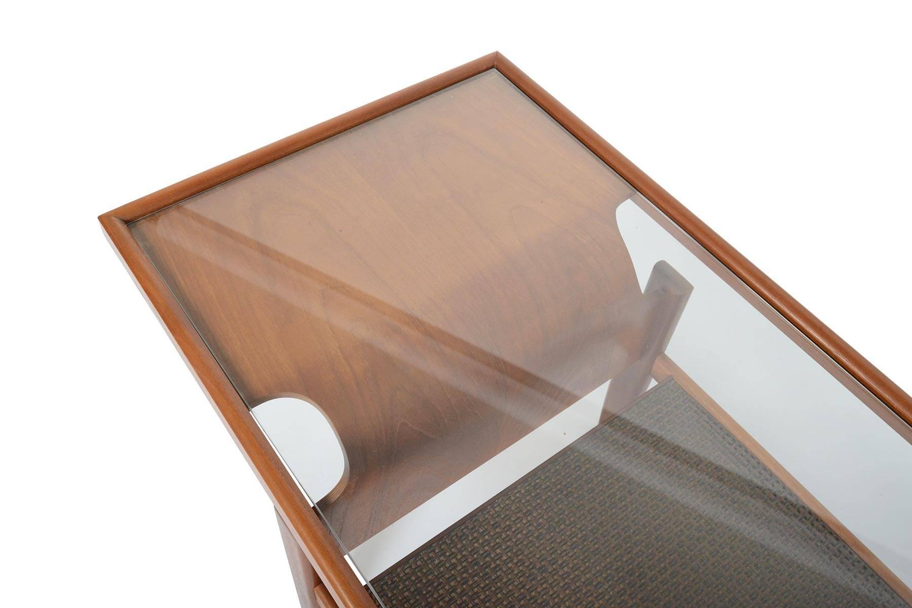 20ième siècle Table basse en teck et verre G Plan Bentwood