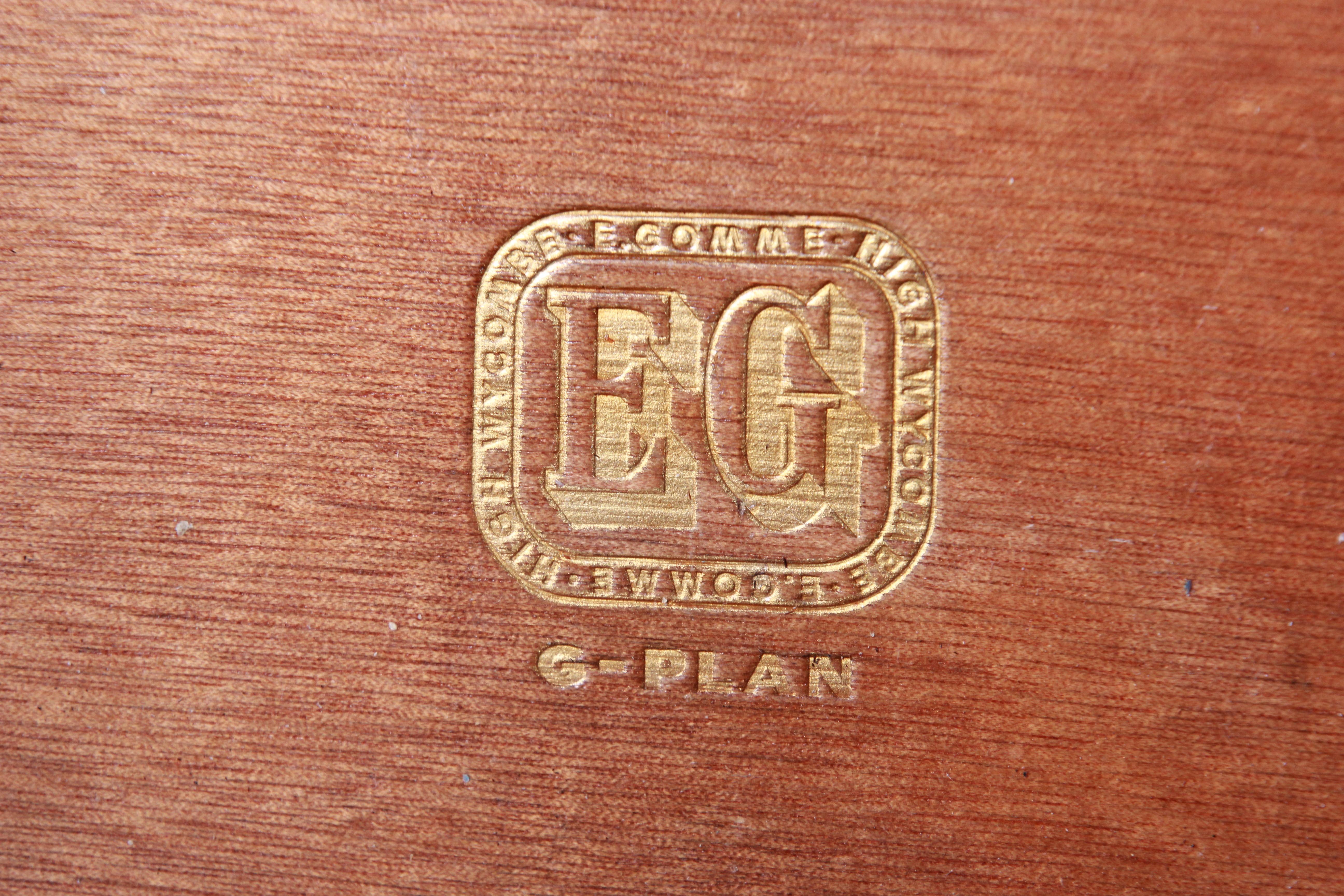 G-Plan Danish Modern Oak Chest of Drawers, 1950s 1