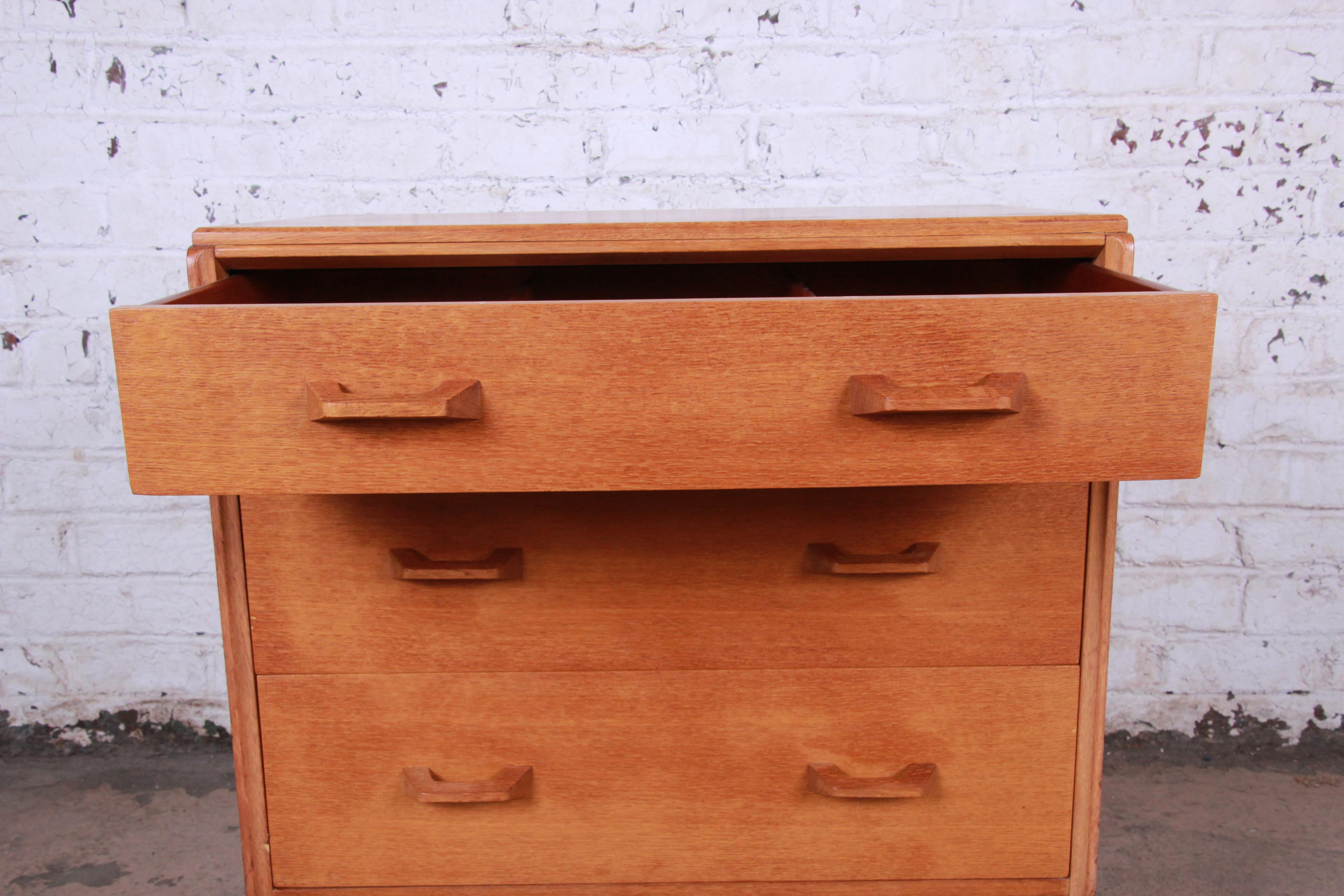 1950 chest of drawers