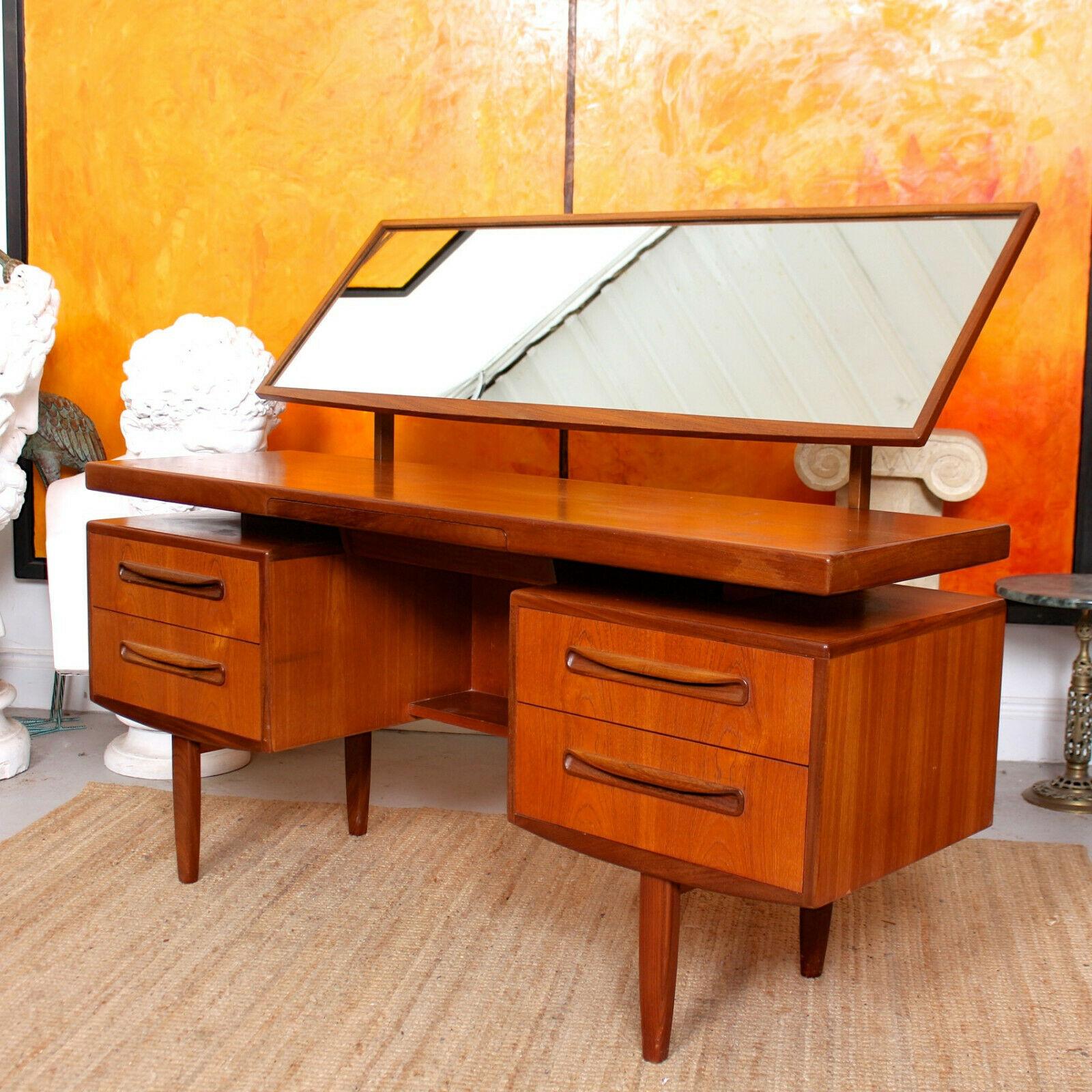 floating dressing table