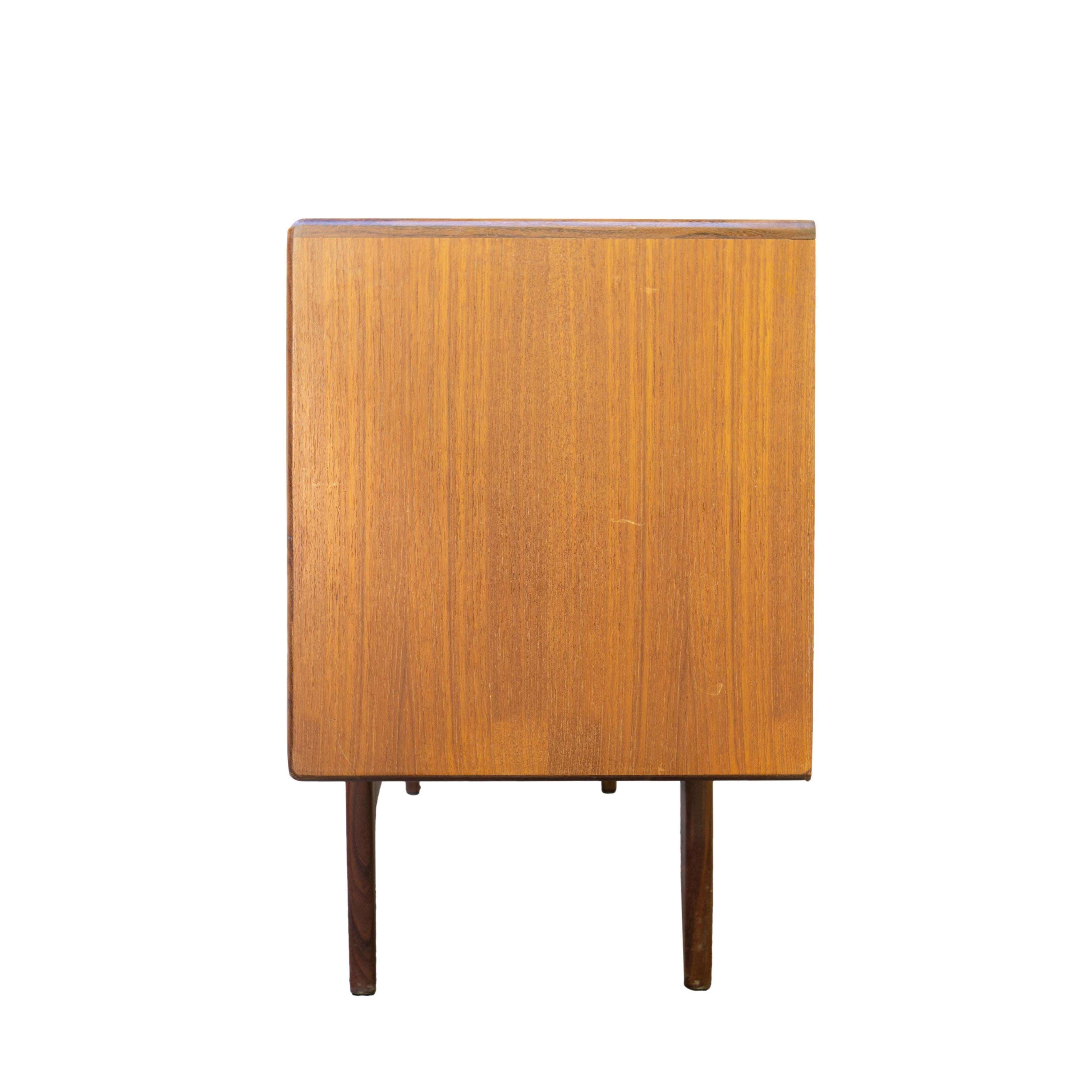 G Plan Mid-Century Modern 'Fresco' Sideboard in Teak, English, ca. 1960. 7