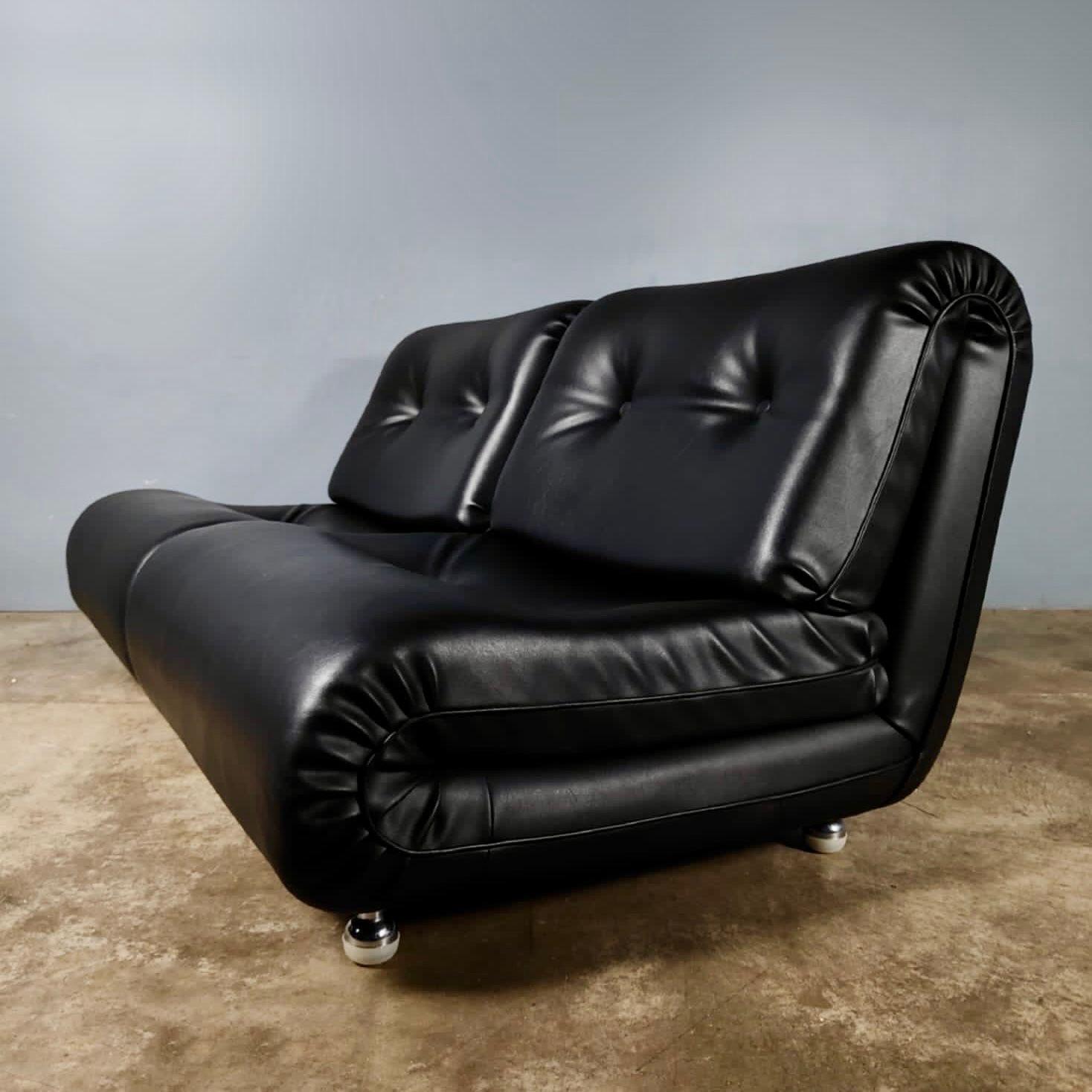G Plan Modular Corner Sofa/Chair Black Faux Leather Mid Century Vintage Retro In Excellent Condition In Cambridge, GB