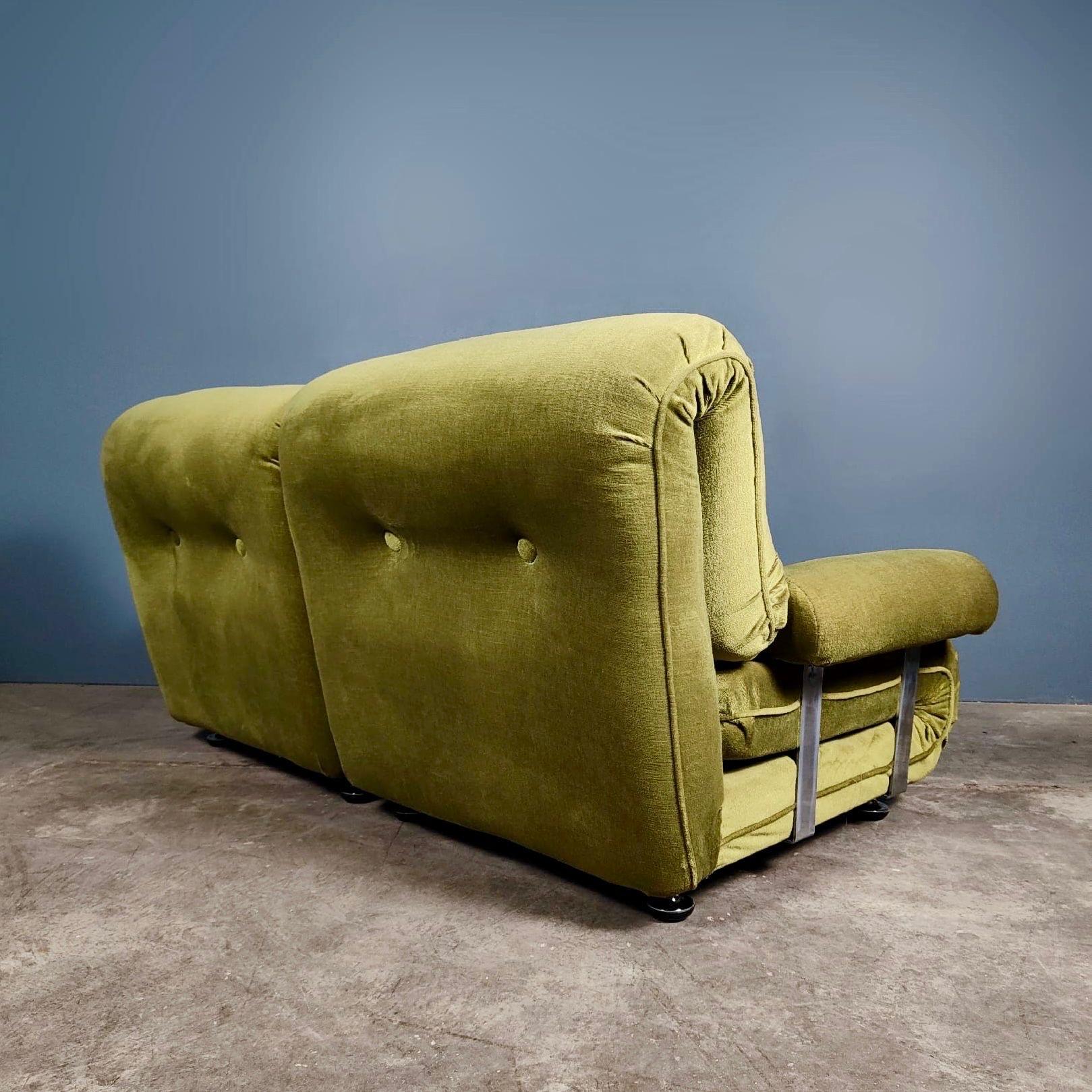 G Plan Modular Sofa/Chairs Green Velvet Mid Century Vintage Retro MCM In Excellent Condition In Cambridge, GB