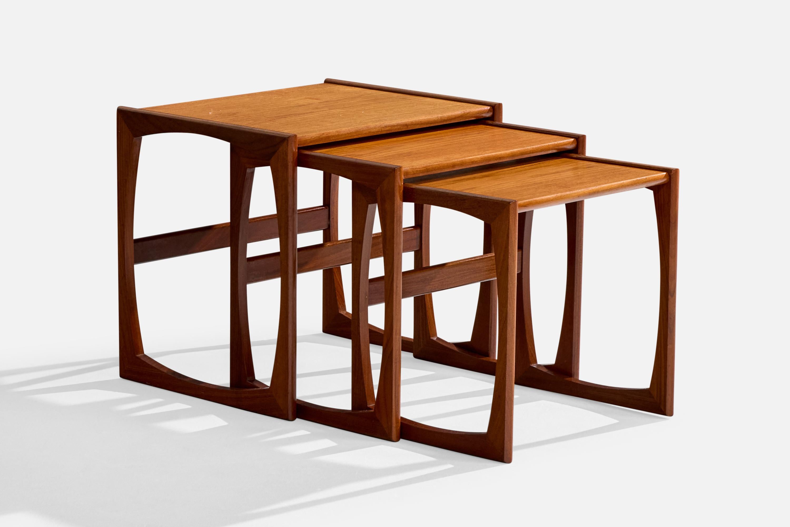 G Plan, Schachteltische, Teakholz, Vereinigtes Königreich, 1950er Jahre (Britisch) im Angebot