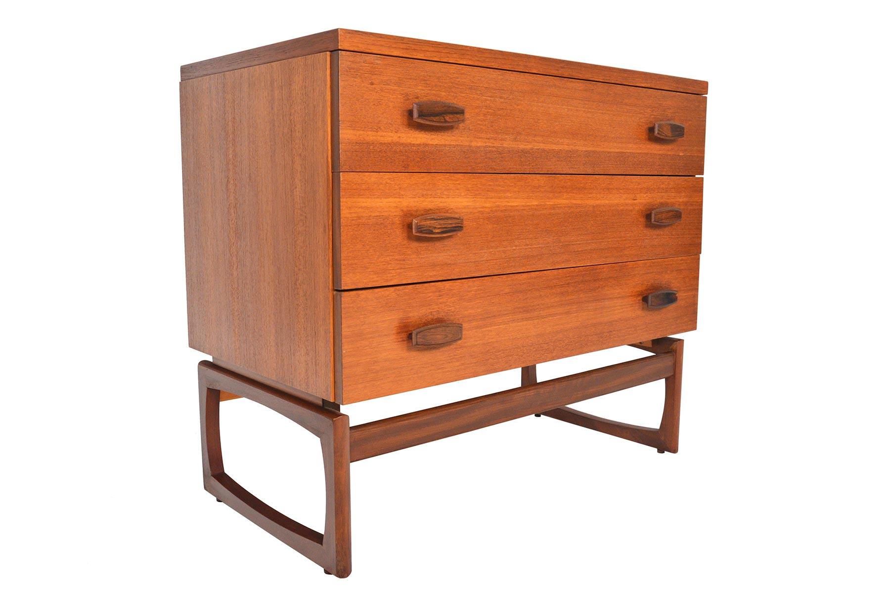 G Plan Quadrille Range Three-Drawer Gentleman's Chest In Good Condition In Berkeley, CA