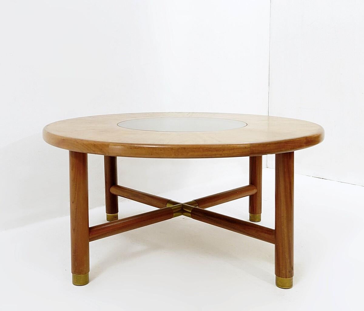 Low table by british furniture manufacturing company G-Plan known for it's high-quality, modernist furniture.