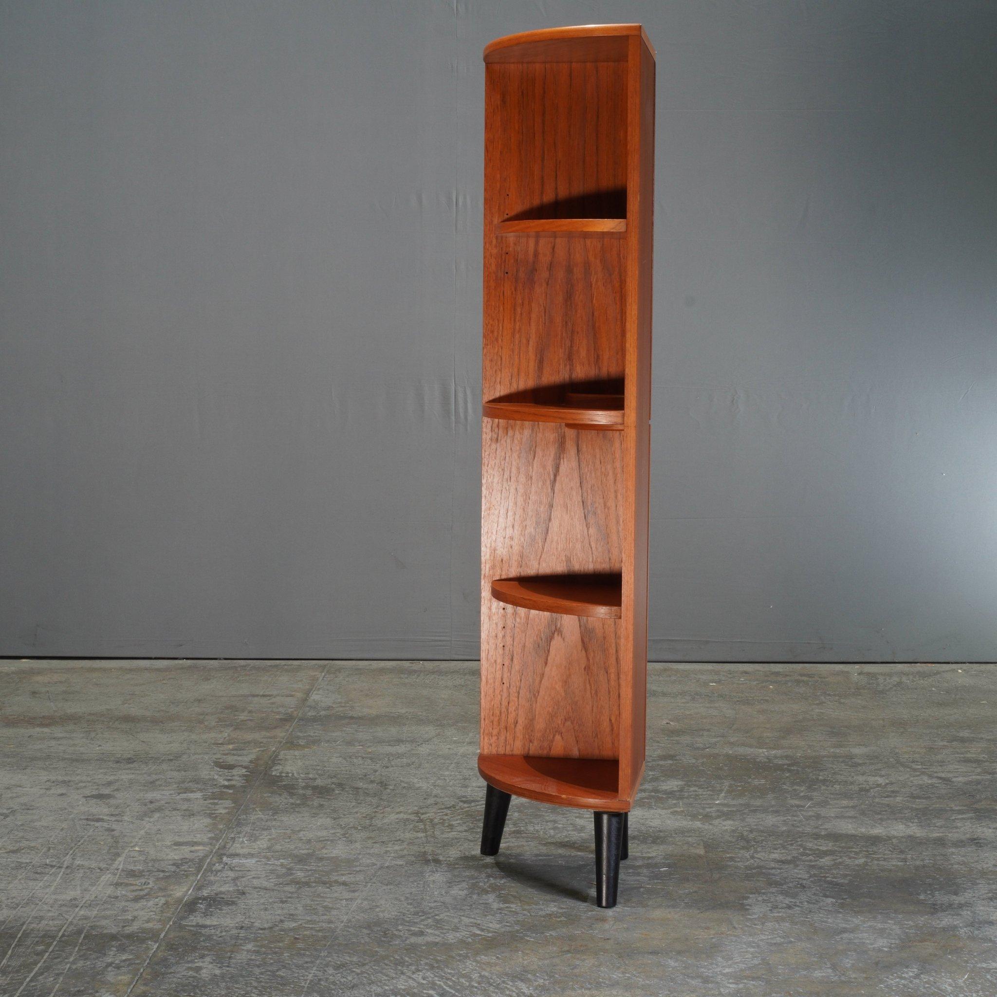 Mid-Century Modern G Plan Teak Corner Shelf For Sale
