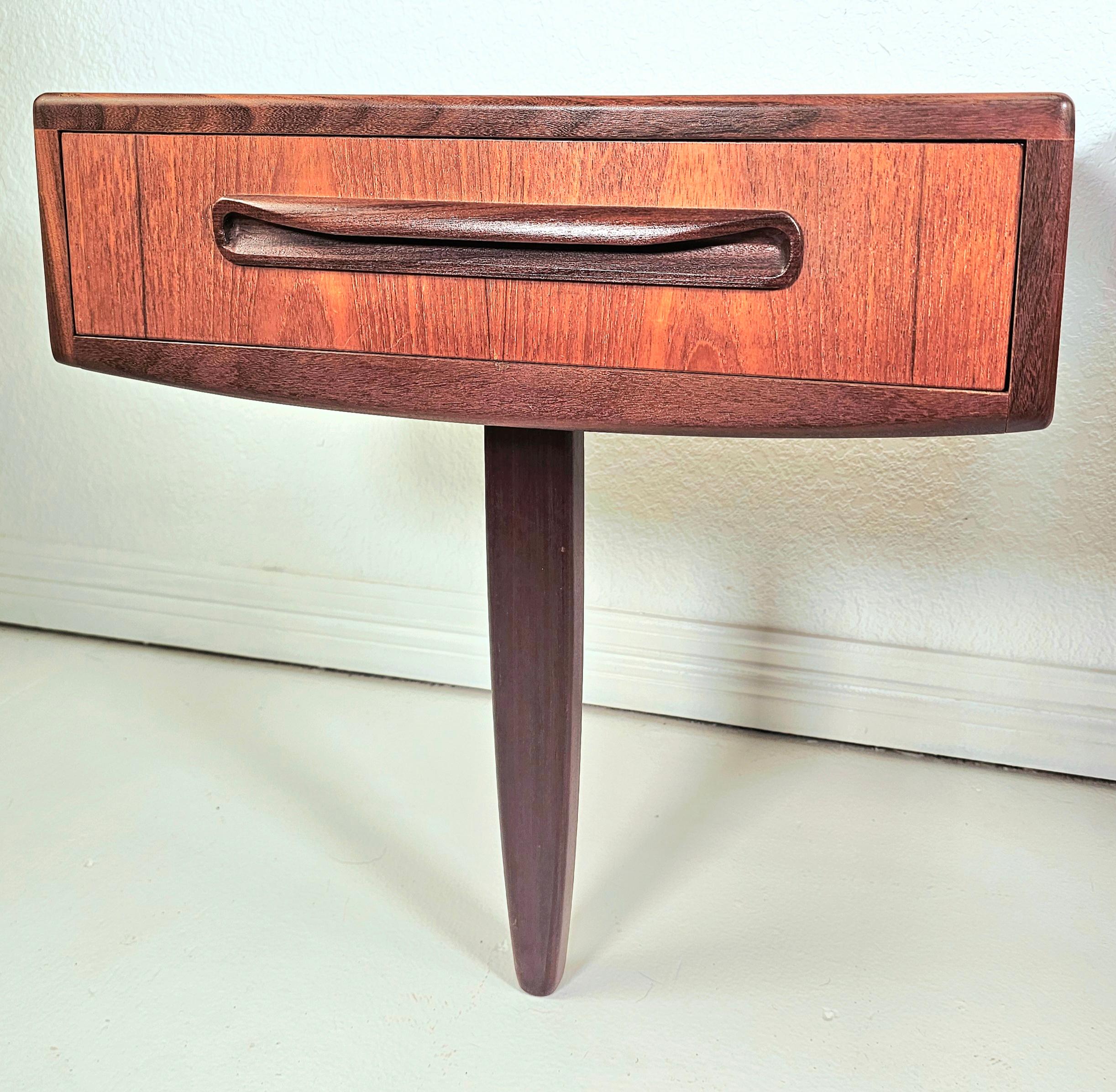 G Plan Teak Floating Nightstands/ End Tables For Sale 11