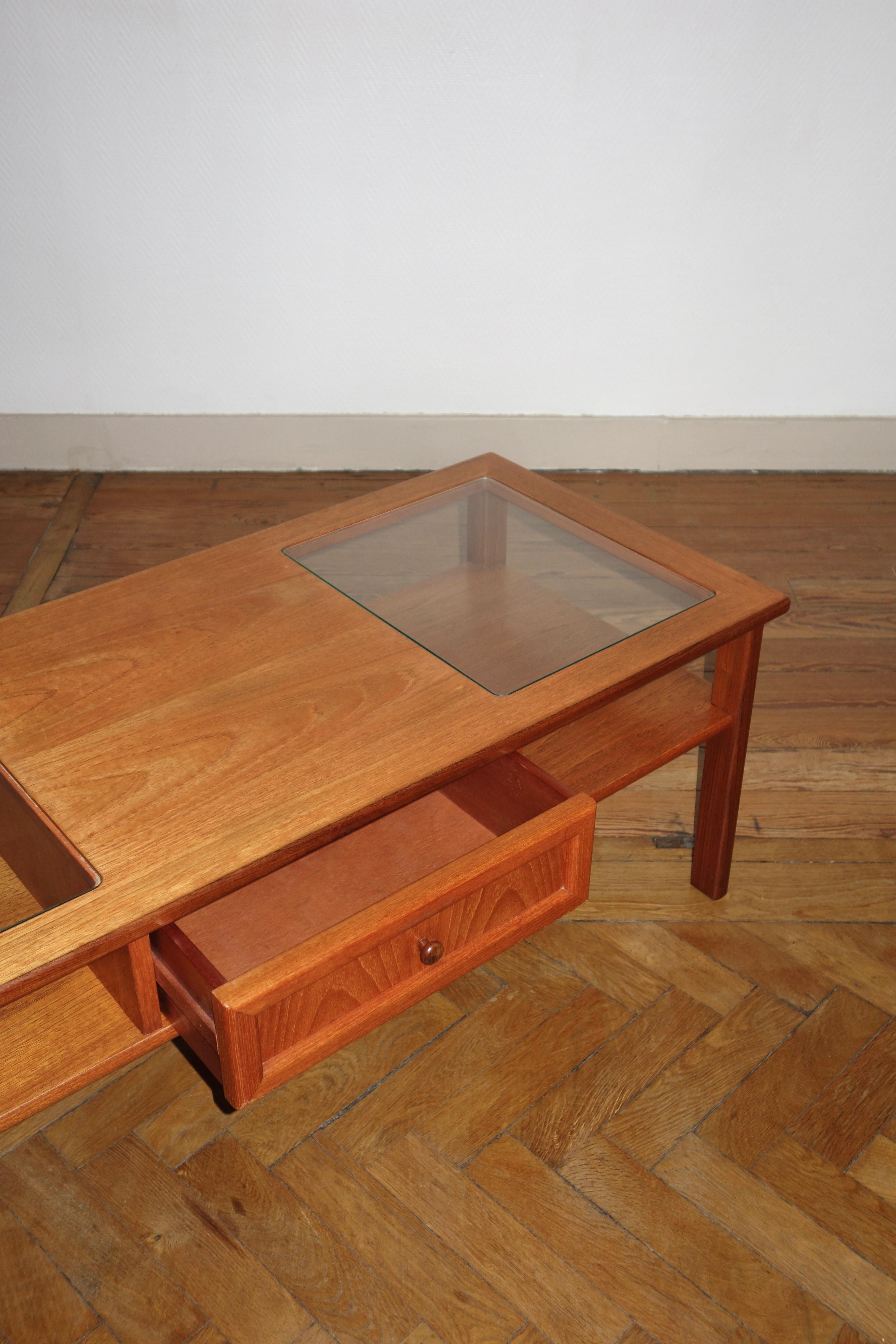 Scandinavian Modern G Plan Teak & Glass Coffee Table, UK 1970s For Sale