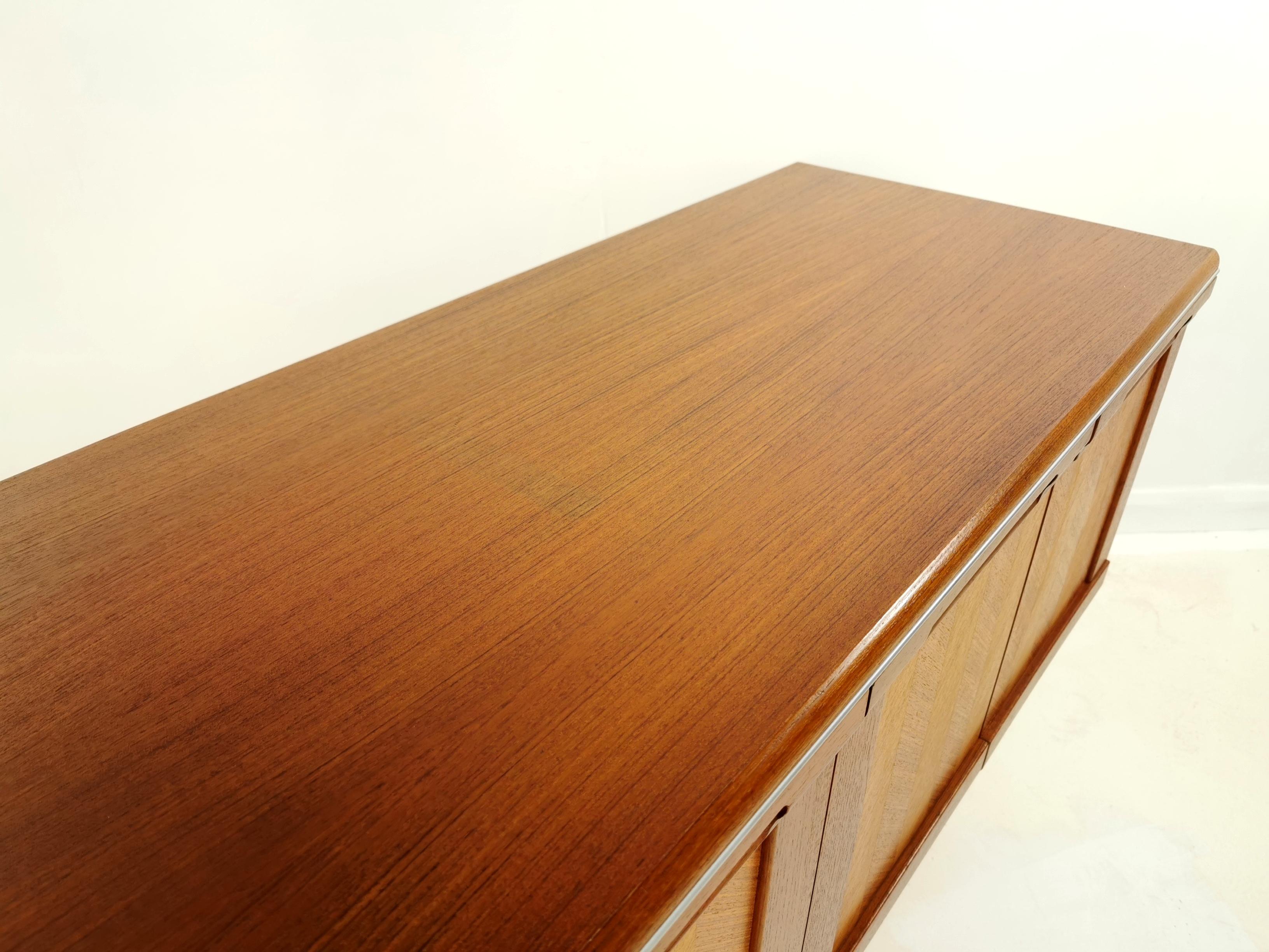 Mid-Century Modern G Plan Teak Herringbone Midcentury Floating Sideboard Vintage For Sale