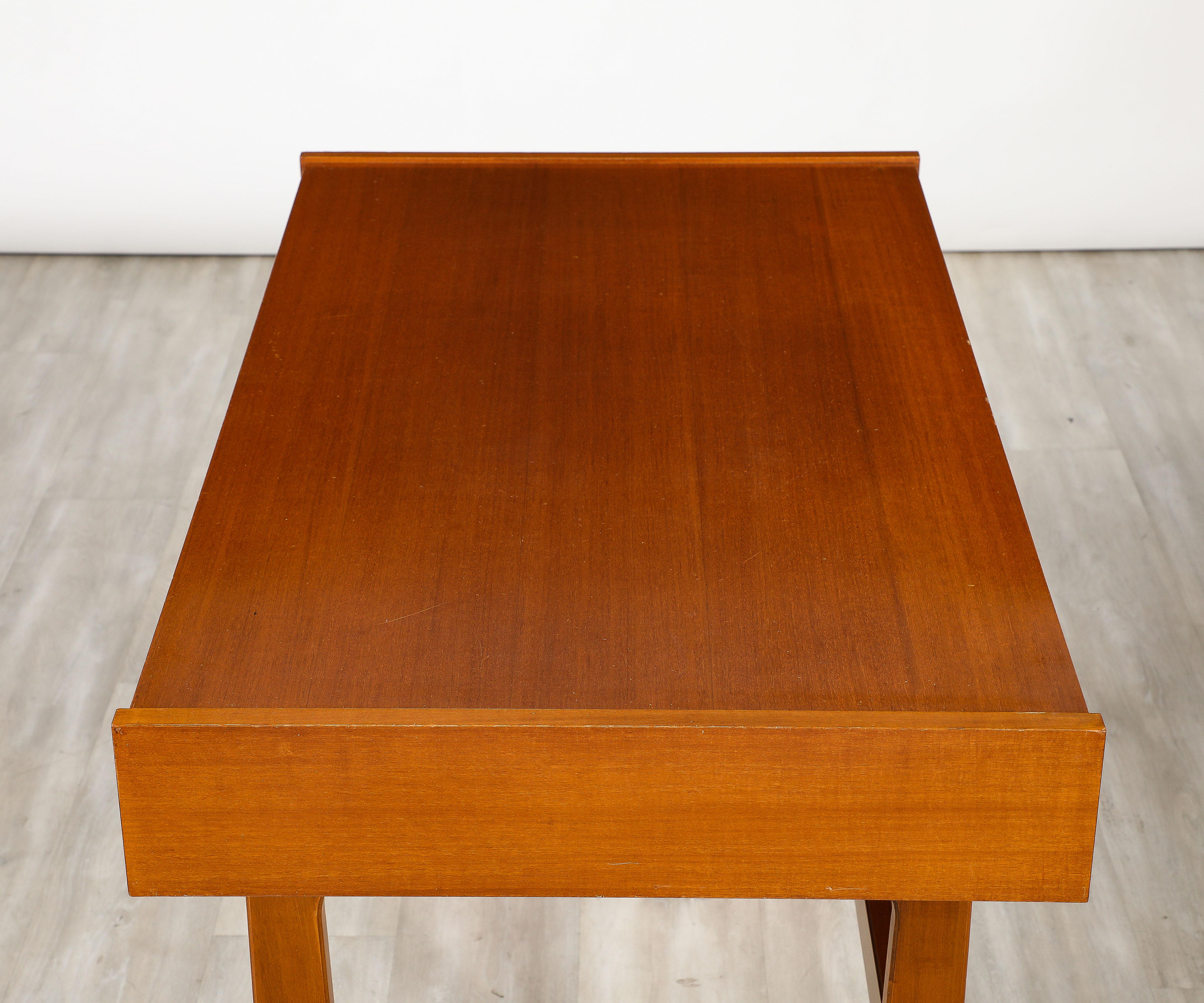 G. Plan Teak Writing Desk, England, circa 1970  In Good Condition For Sale In New York, NY