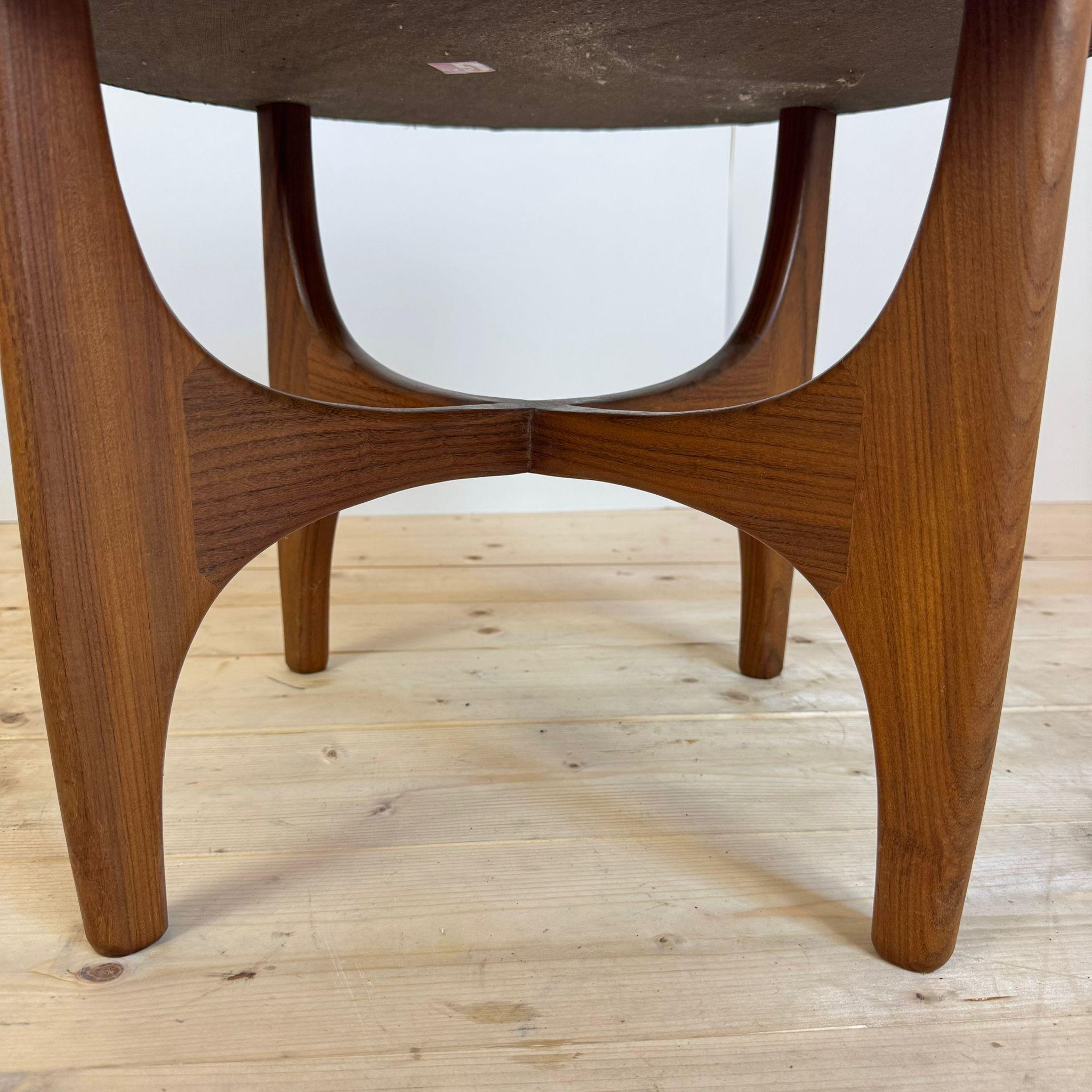 G Plan vintage Schminktisch Hocker, Uk 1960 im Zustand „Gut“ im Angebot in Torino, IT