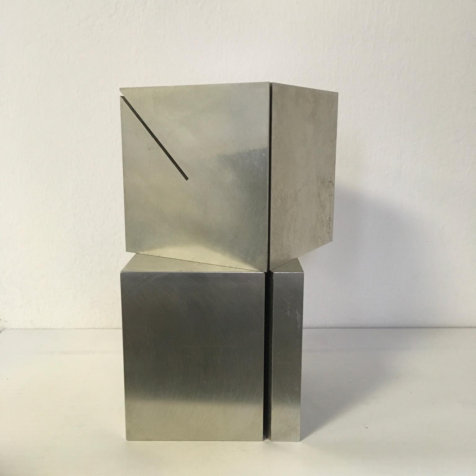 1978 Uno sull'altro di G.Roland Scultura astratta in alluminio lucidato - Sculpture di G. Roland
