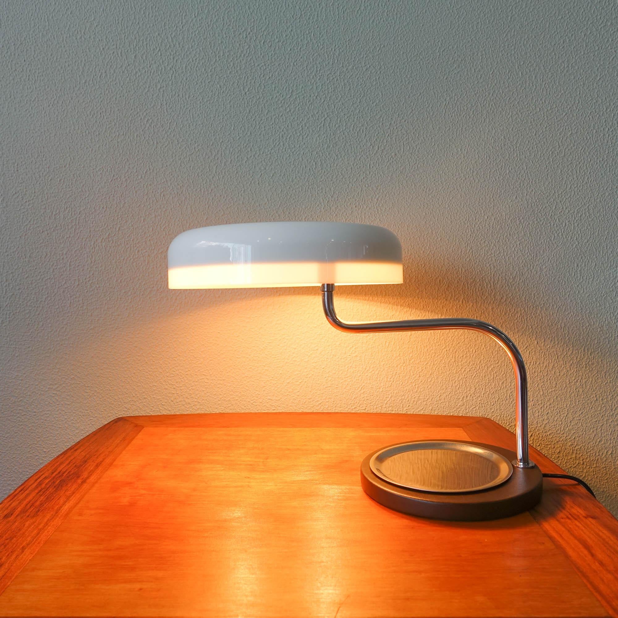Spanish G. Scolari Table Lamp for Metalarte, 1973 For Sale