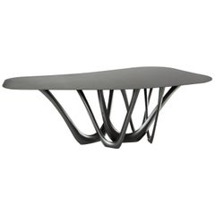 G-Table Cosmos Granite con piano in granito e base blu comico di Zieta