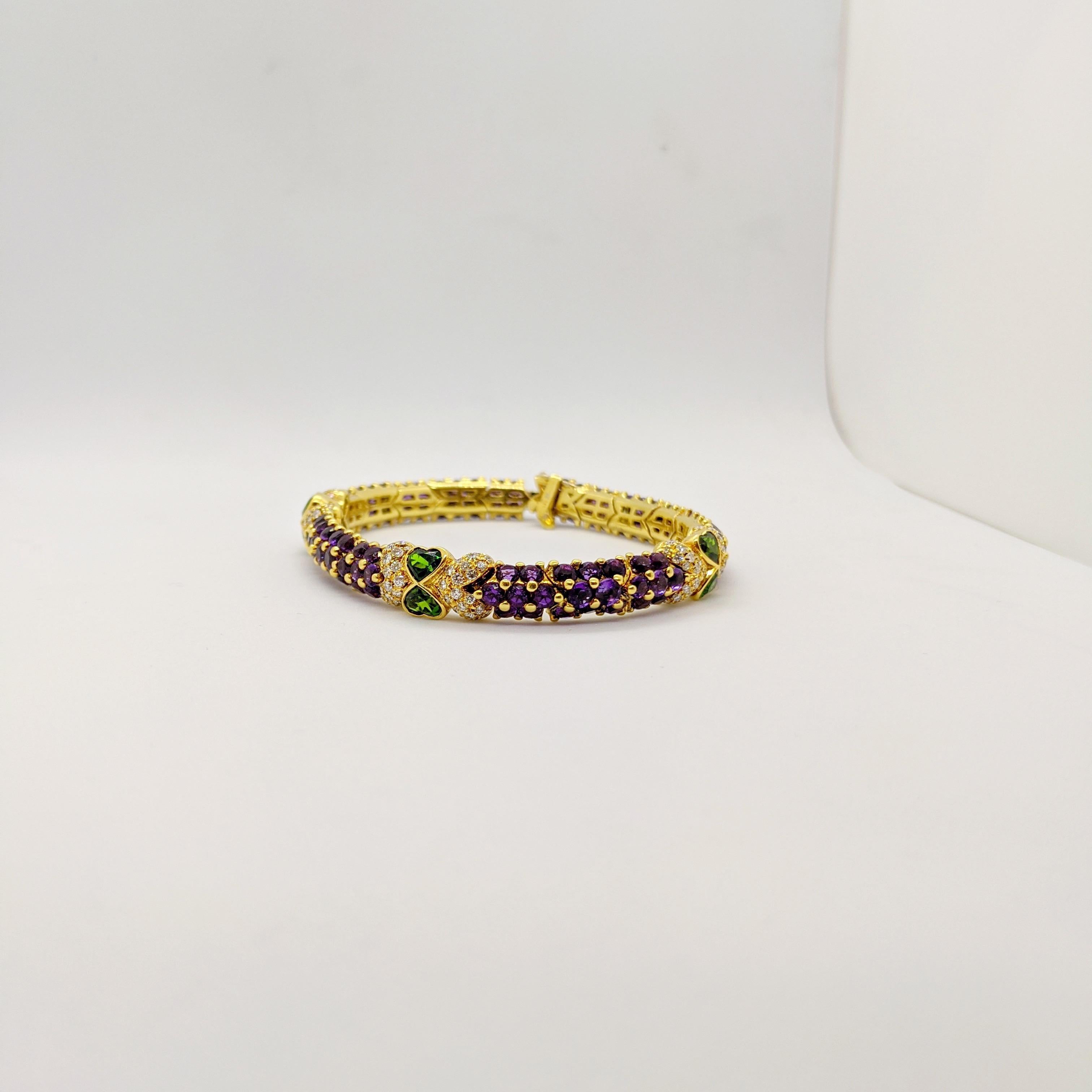 G. Verdi 18KT. Gold Bracelet with 15.69Cts of Amethyst & Tsavorites, & Diamonds In New Condition For Sale In New York, NY