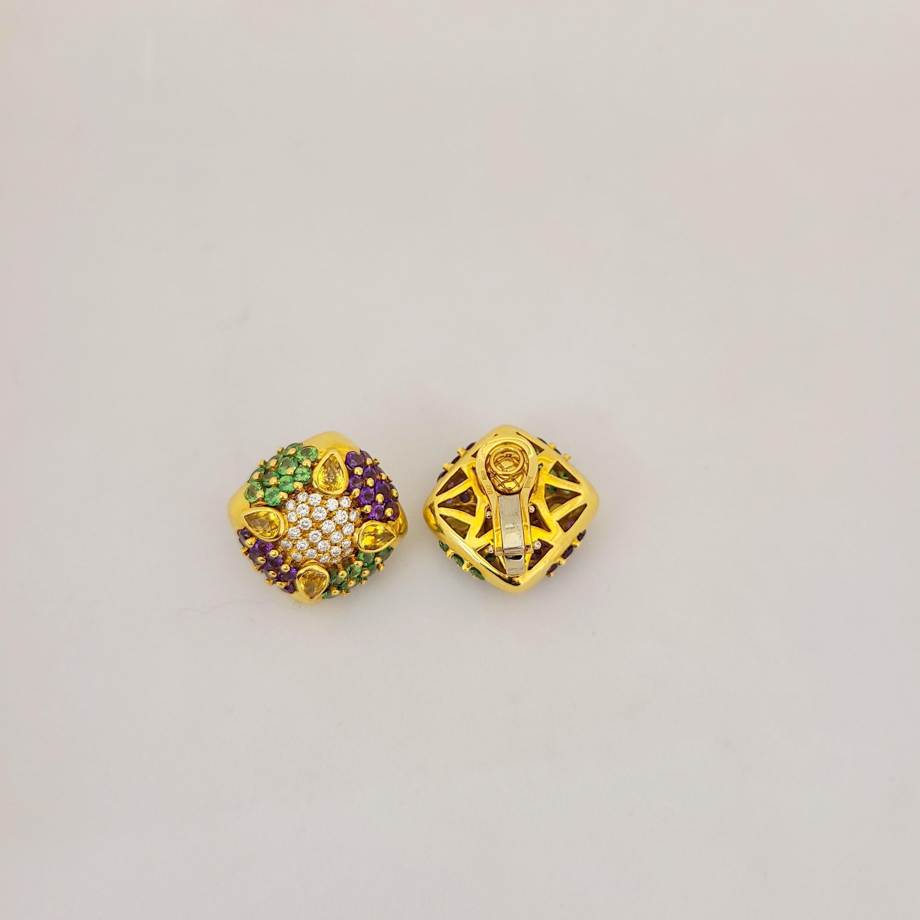 G. Verdi 18 carats. Or jaune, 0,94 carat Boucles d'oreilles en diamants, saphirs et semi-précieux Unisexe en vente