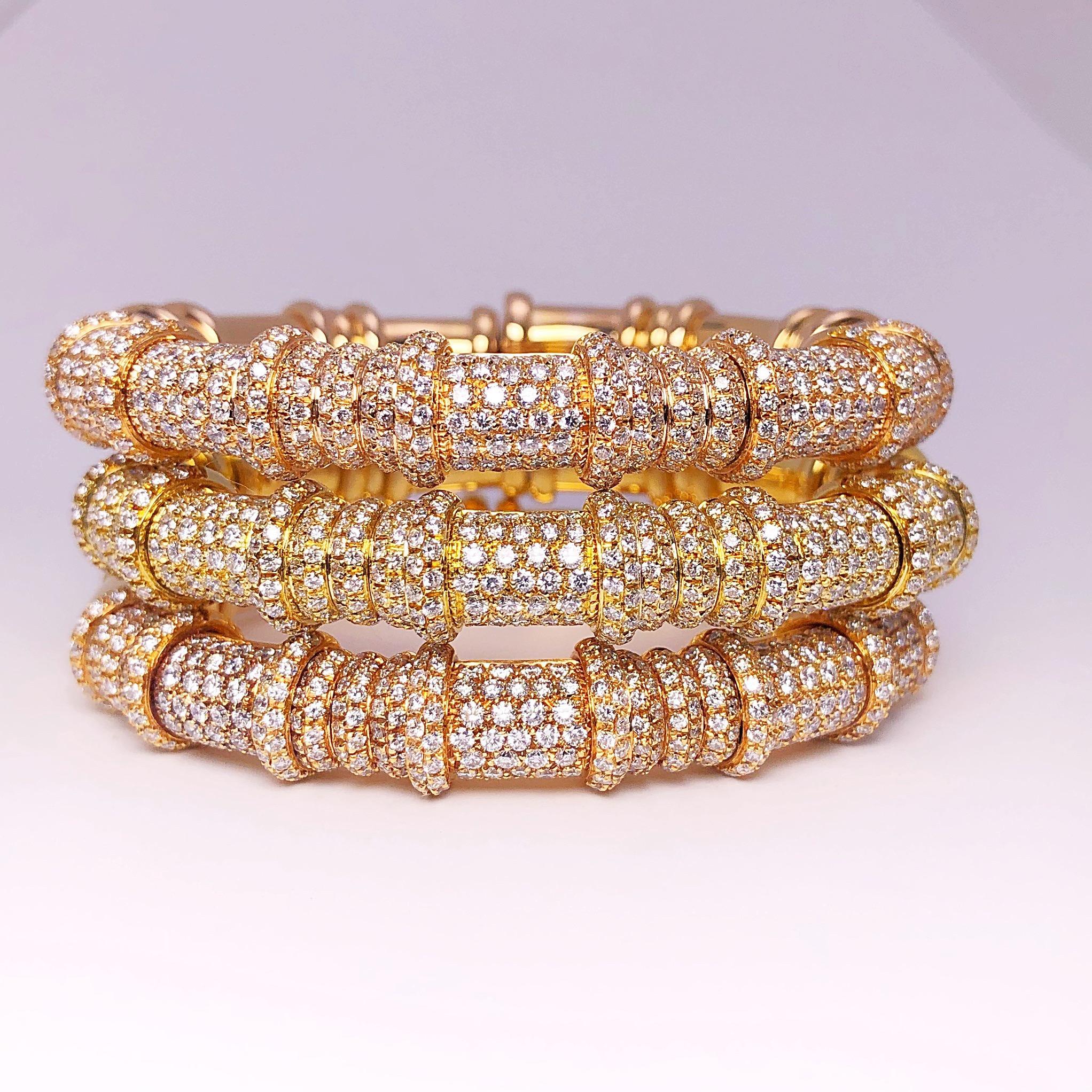 Contemporary G. Verdi for Cellini 18 Karat Rose Gold and 5.54 Carat Diamond Bracelet