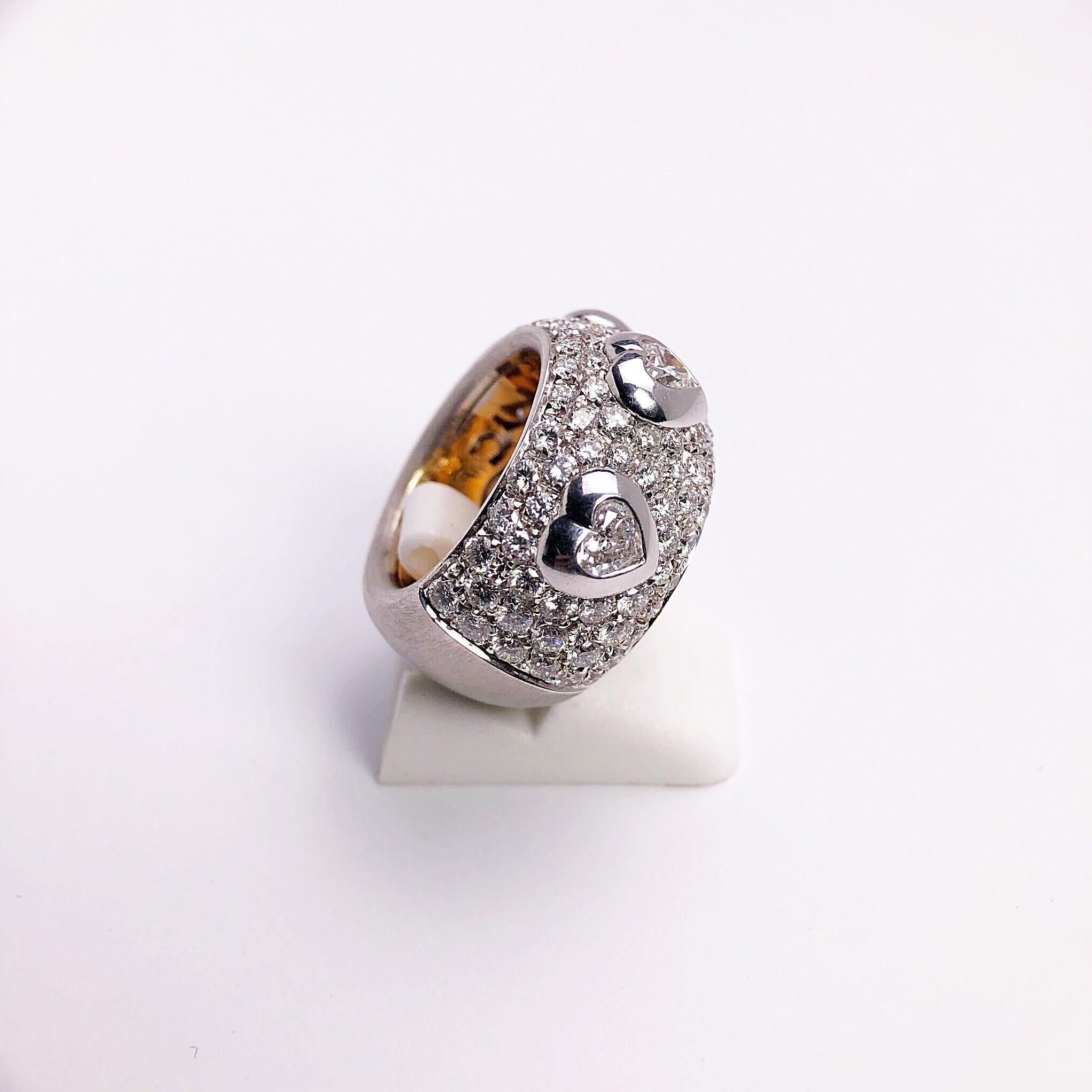 Modern Cellini Jewelers 18 Karat White Gold, 3.39 Carat Diamond Hearts Ring For Sale
