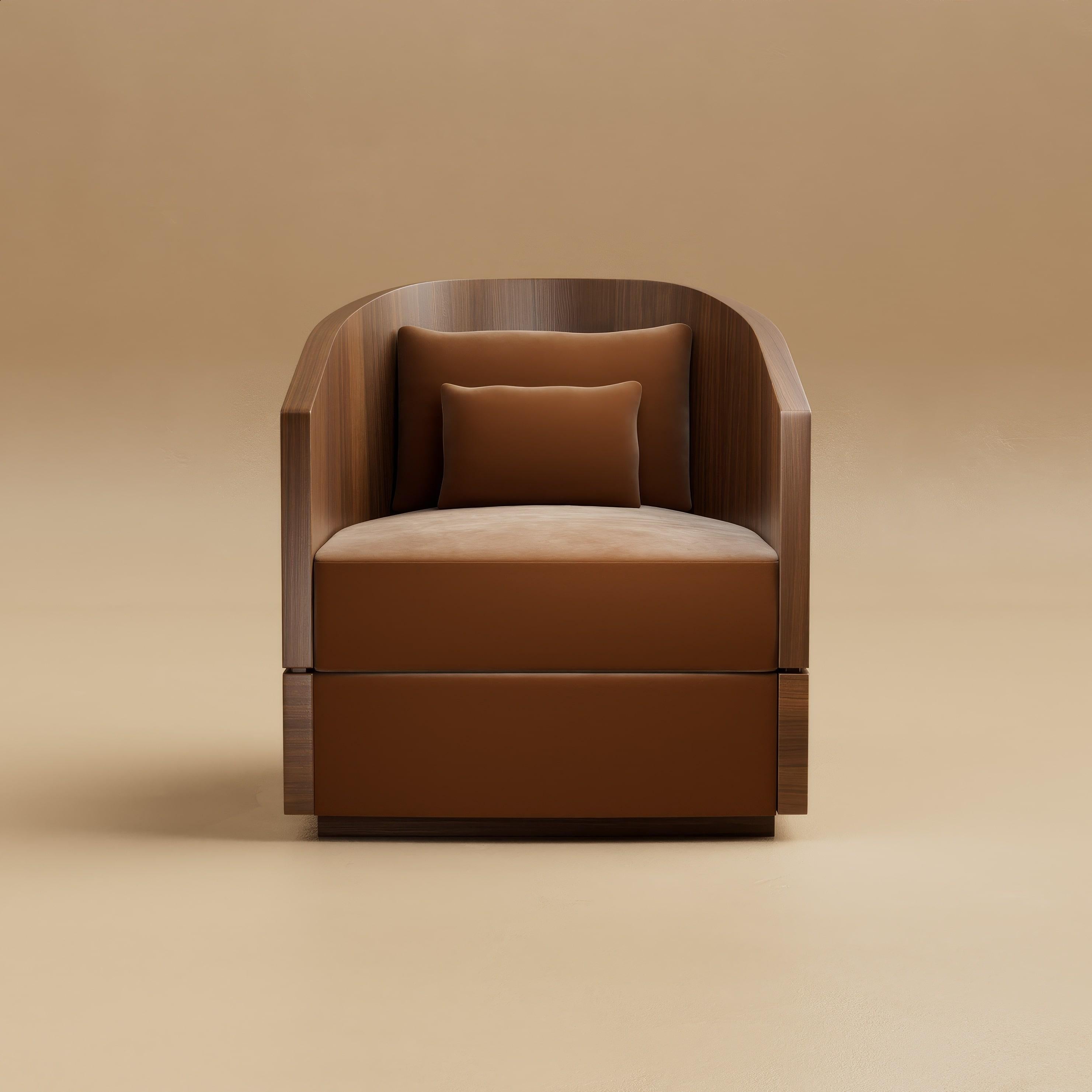 G.01 Lounge Chair / Natural Walnut by Lusano (amerikanisch) im Angebot