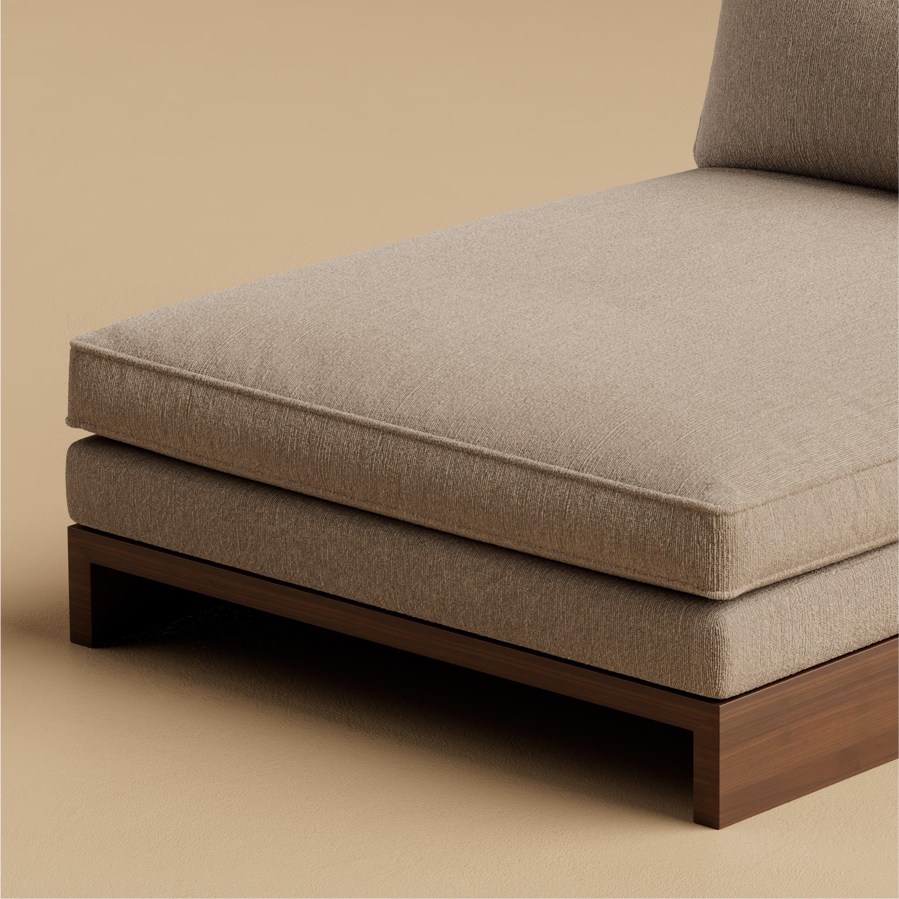 G.03 Chaise sin brazos / Nogal natural by Lusano Moderno en venta