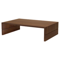 Table basse G.04 / Noyer naturel par Lusano