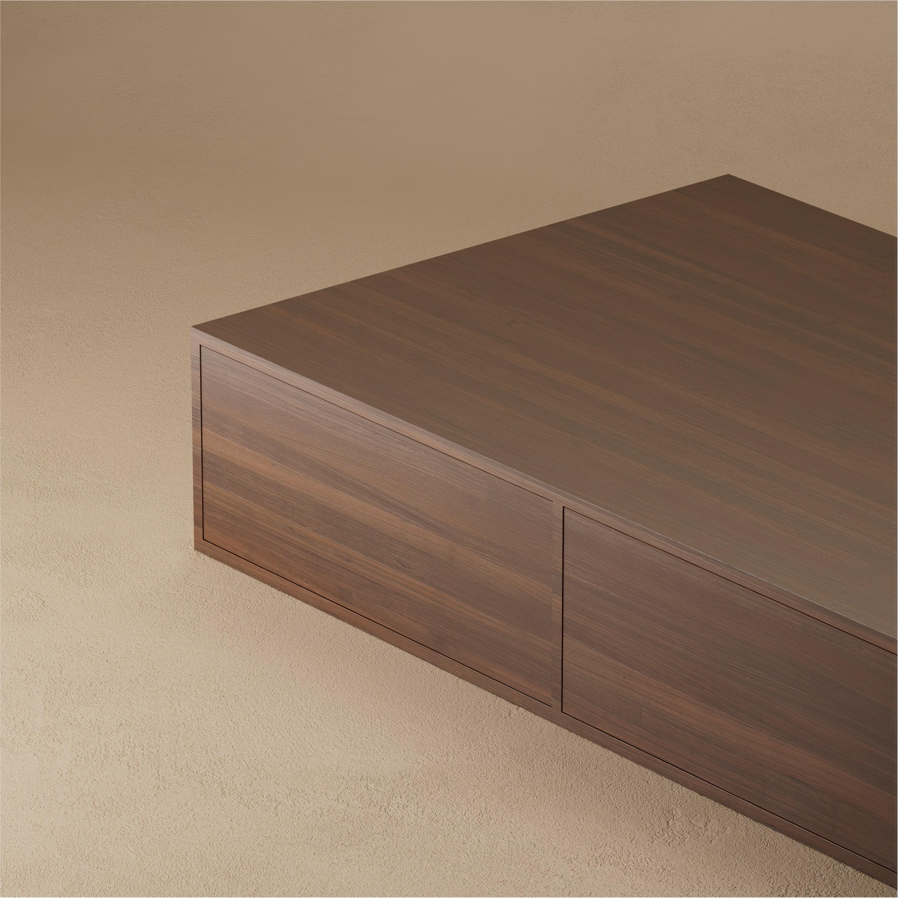 G.05 Mesa auxiliar con cajones / Grande / Nogal natural by Lusano Moderno en venta