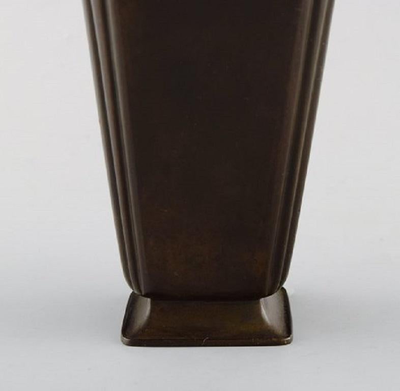 GAB 'Guldsmedsaktiebolaget', Art Deco Lidded Jar in Bronze, 1930s-1940s In Fair Condition In Copenhagen, DK