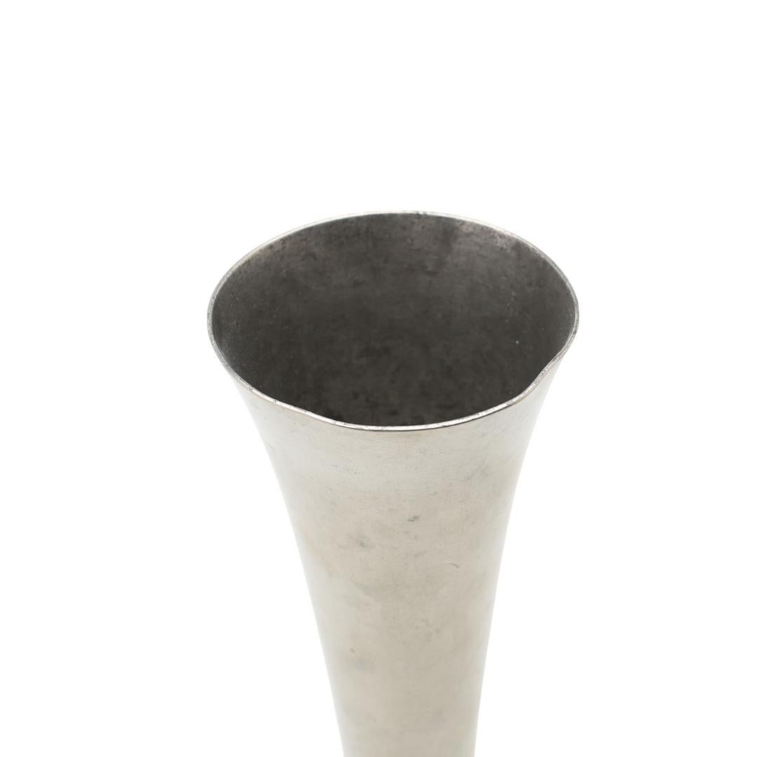 Suédois Vase moderniste GAB en étain avec détails en laiton, Suède, années 1930 en vente