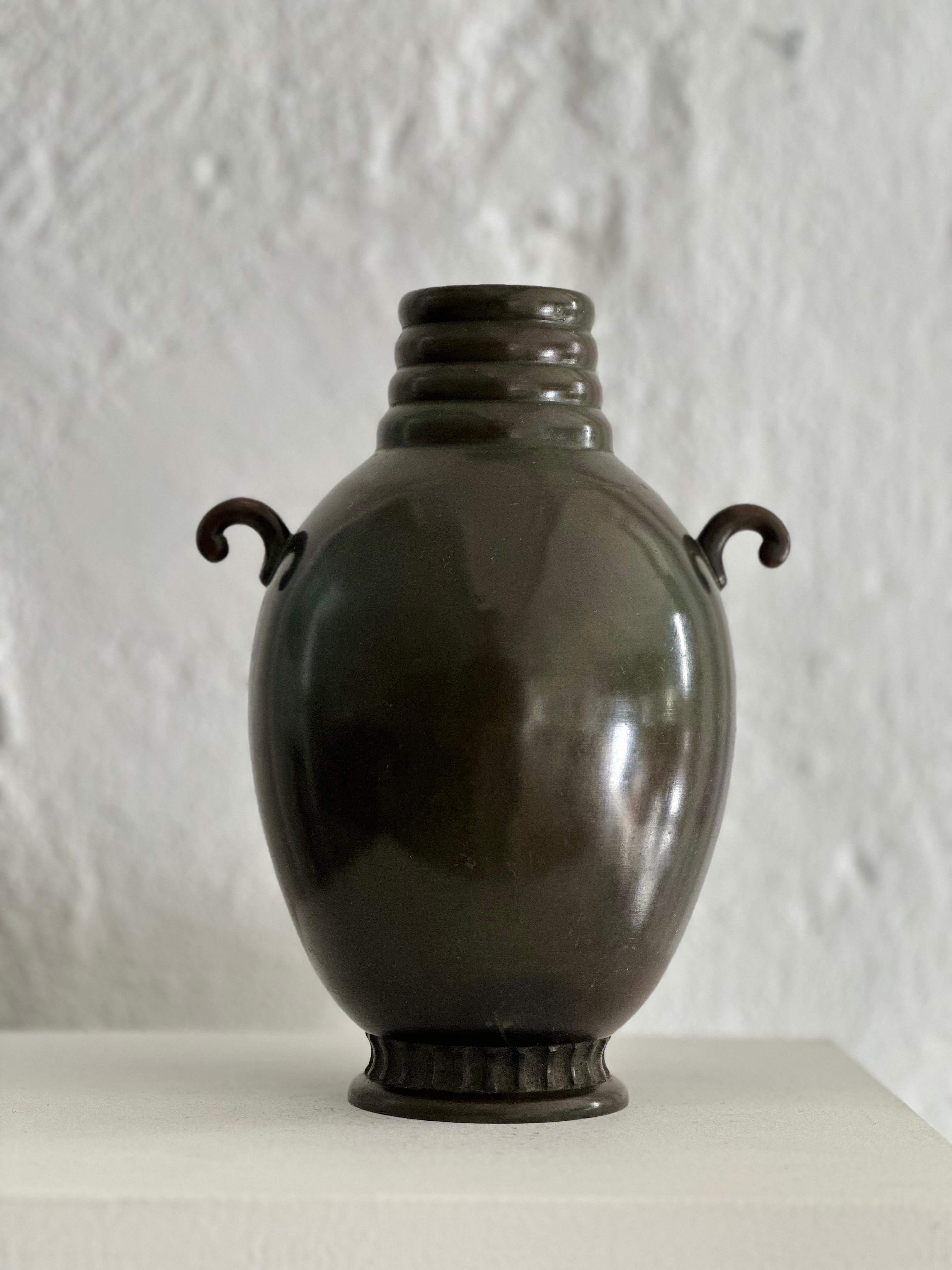 GAB Large Patinated Handled Bronze Vase, 160, 1930s, Sweden 5