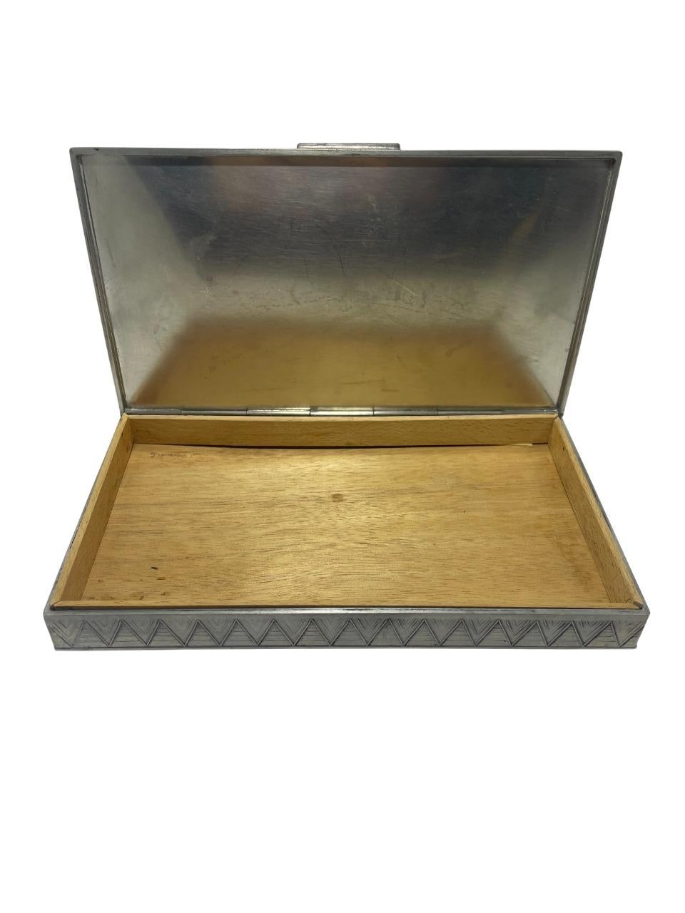 Swedish Art Deco Pewter Lidded Box by GAB, 1930s In Good Condition For Sale In Stockholm, SE