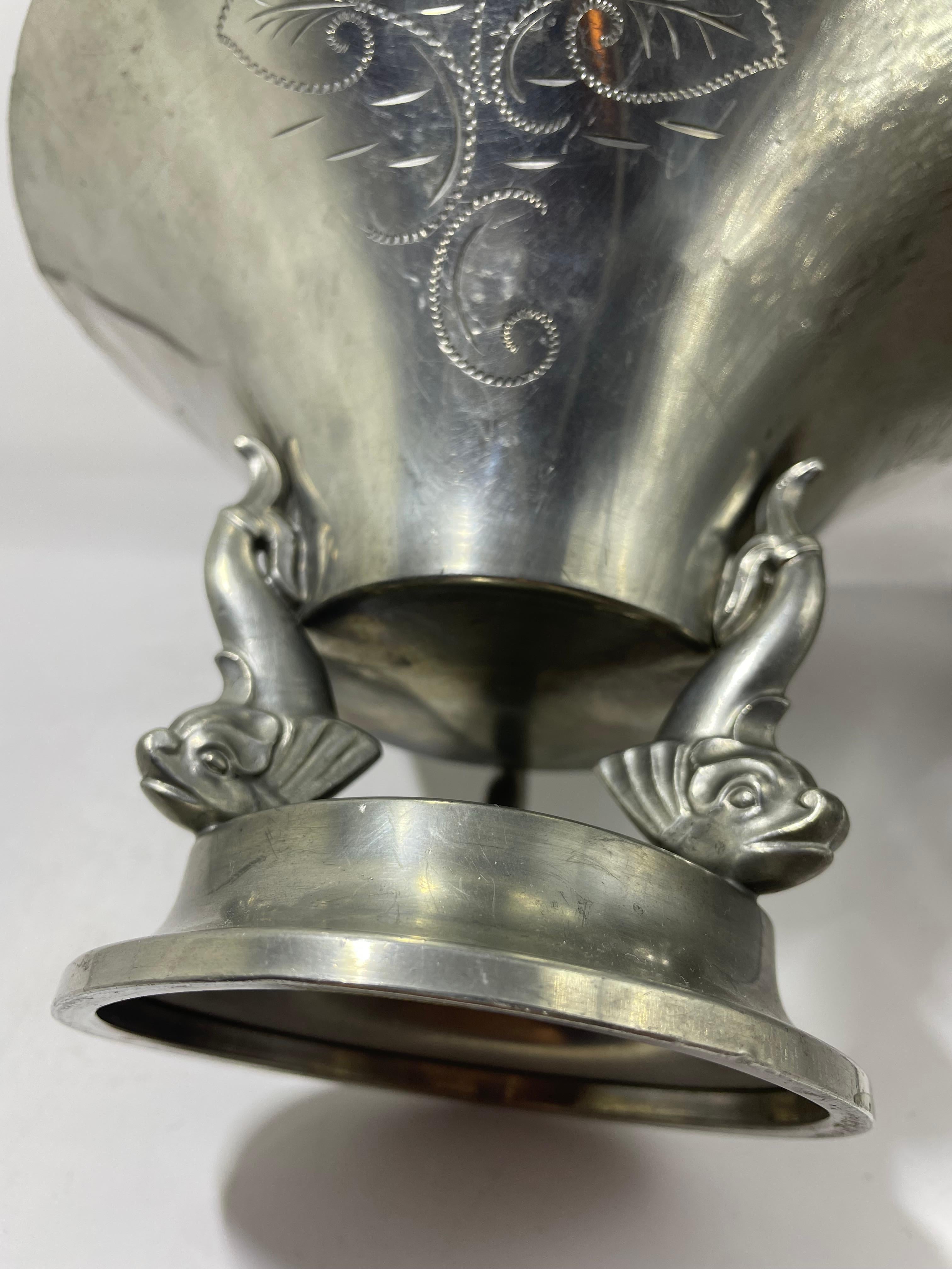 Decorative pewter bowl made by GAB (Guldsmedsaktiebolaget) in 1931. 