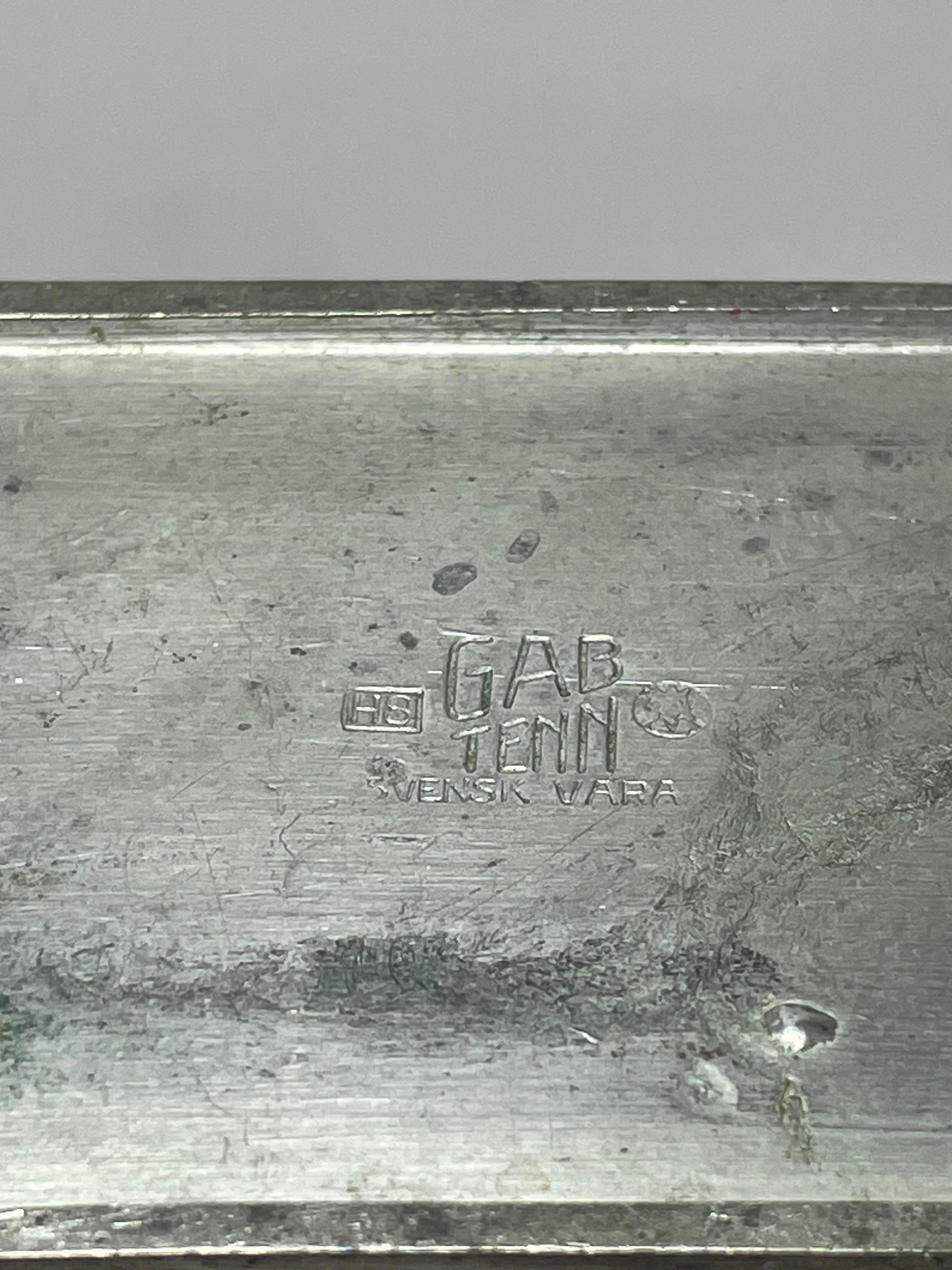 Metà XX secolo Massiccio vaso svedese in peltro di GAB, anni '30 in vendita