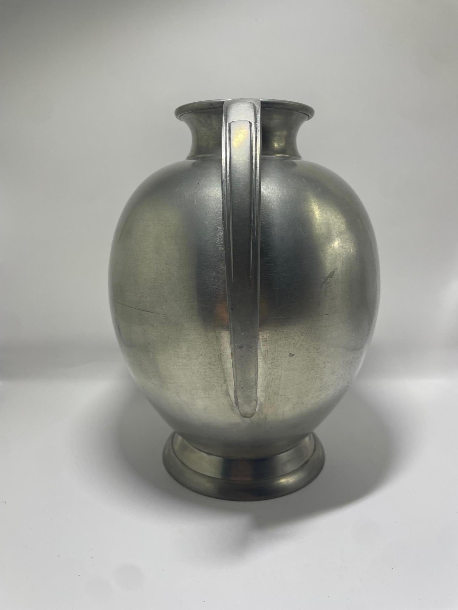 Vaso in peltro GAB - grazia svedese - anni '30 In condizioni buone in vendita a Stockholm, SE