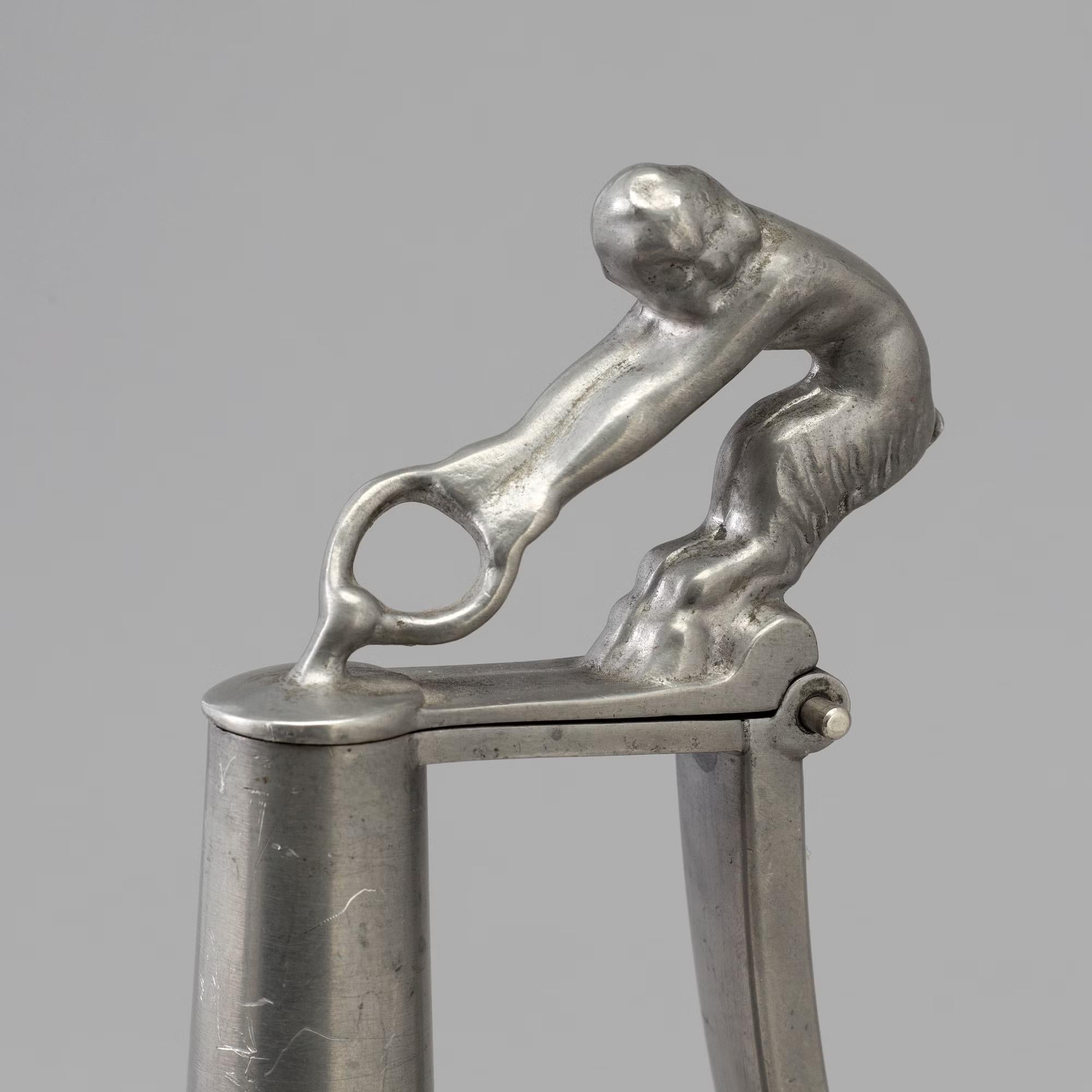 Europeo Vaso/bicchiere in peltro GAB - Art Deco in vendita