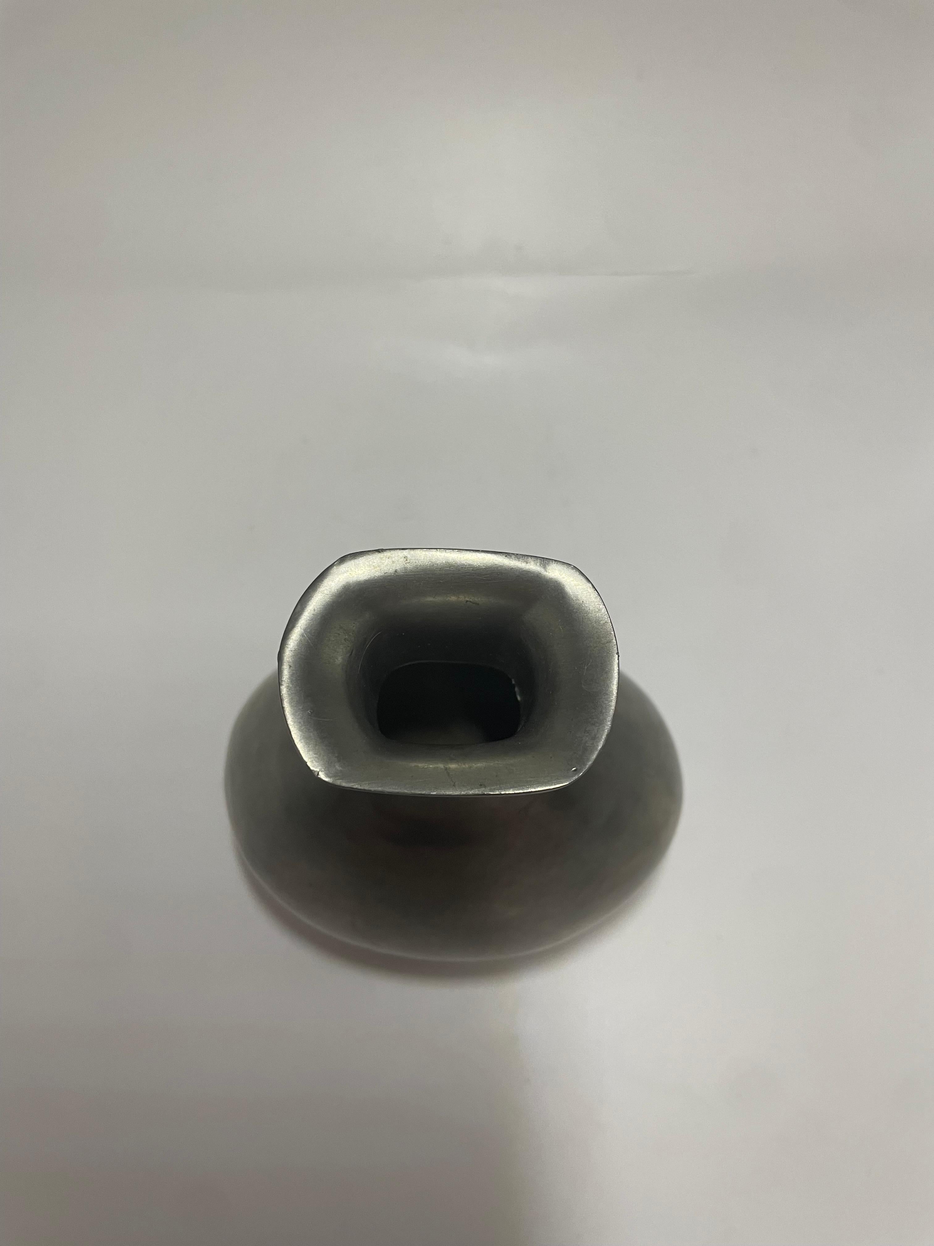 Svedese GAB Pewter Vase - Z8 in vendita