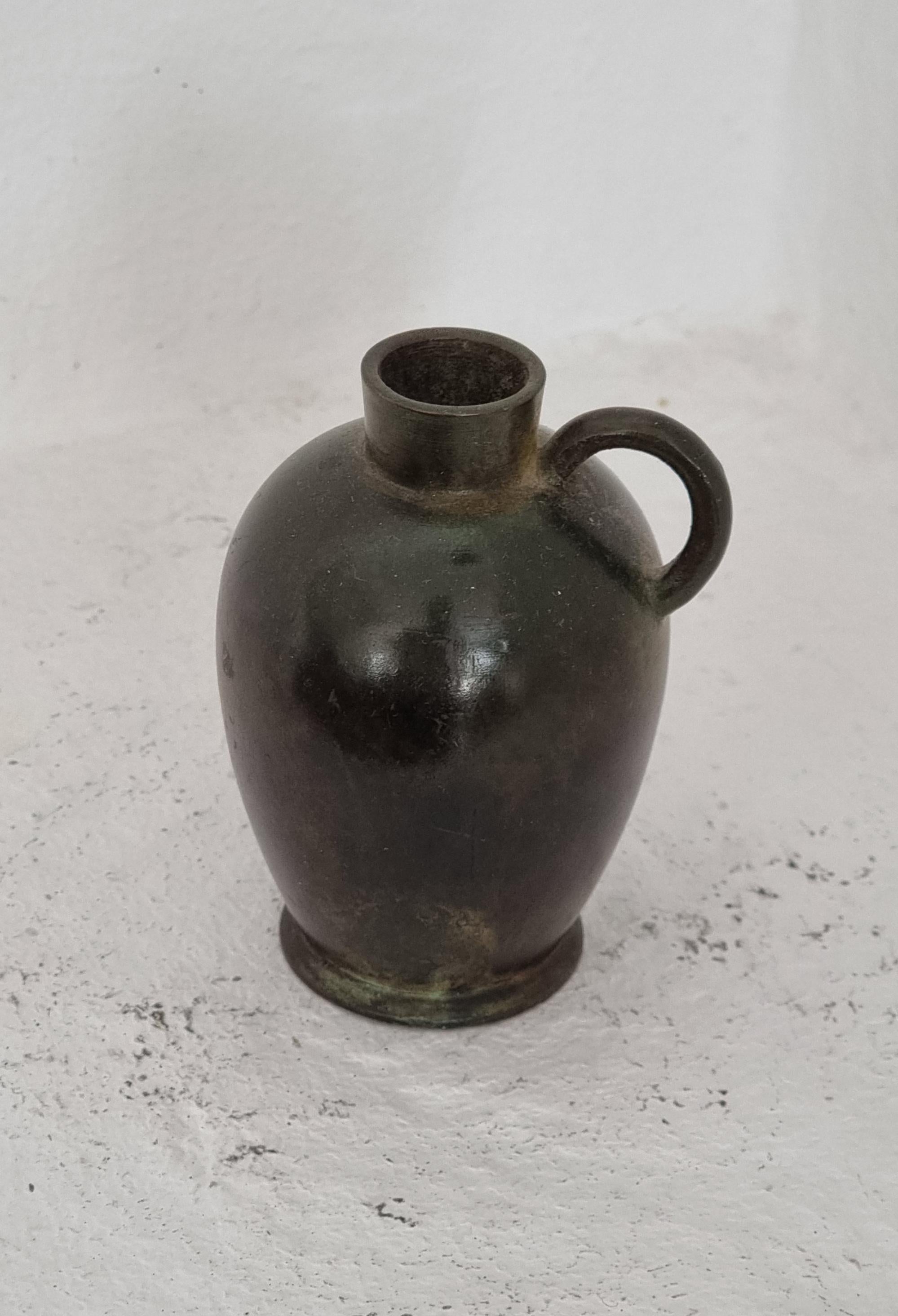 Early 20th Century GAB, solid bronze vase, Swedish Grace / Art Deco 1920/30s For Sale