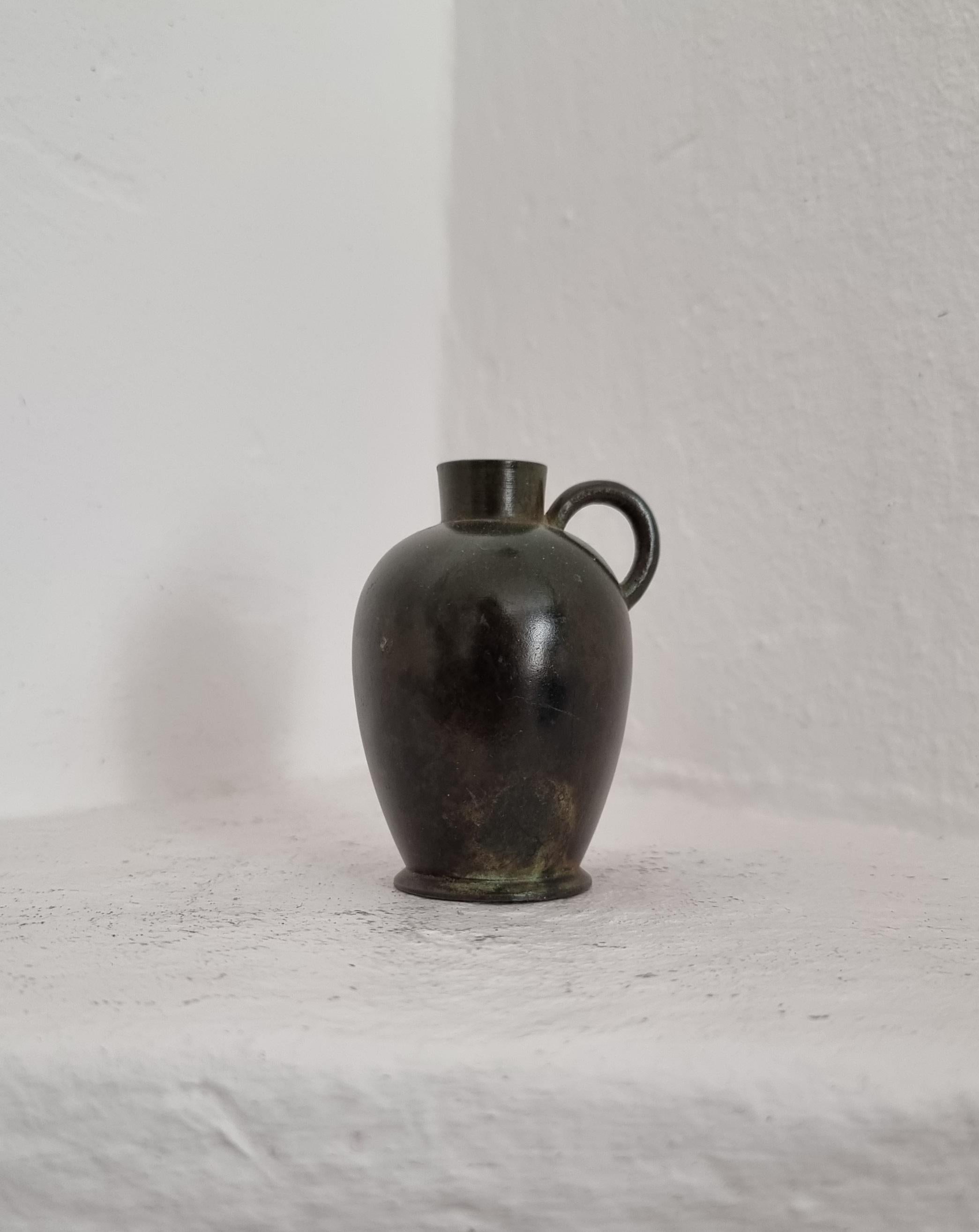 GAB, solid bronze vase, Swedish Grace / Art Deco 1920/30s For Sale 1