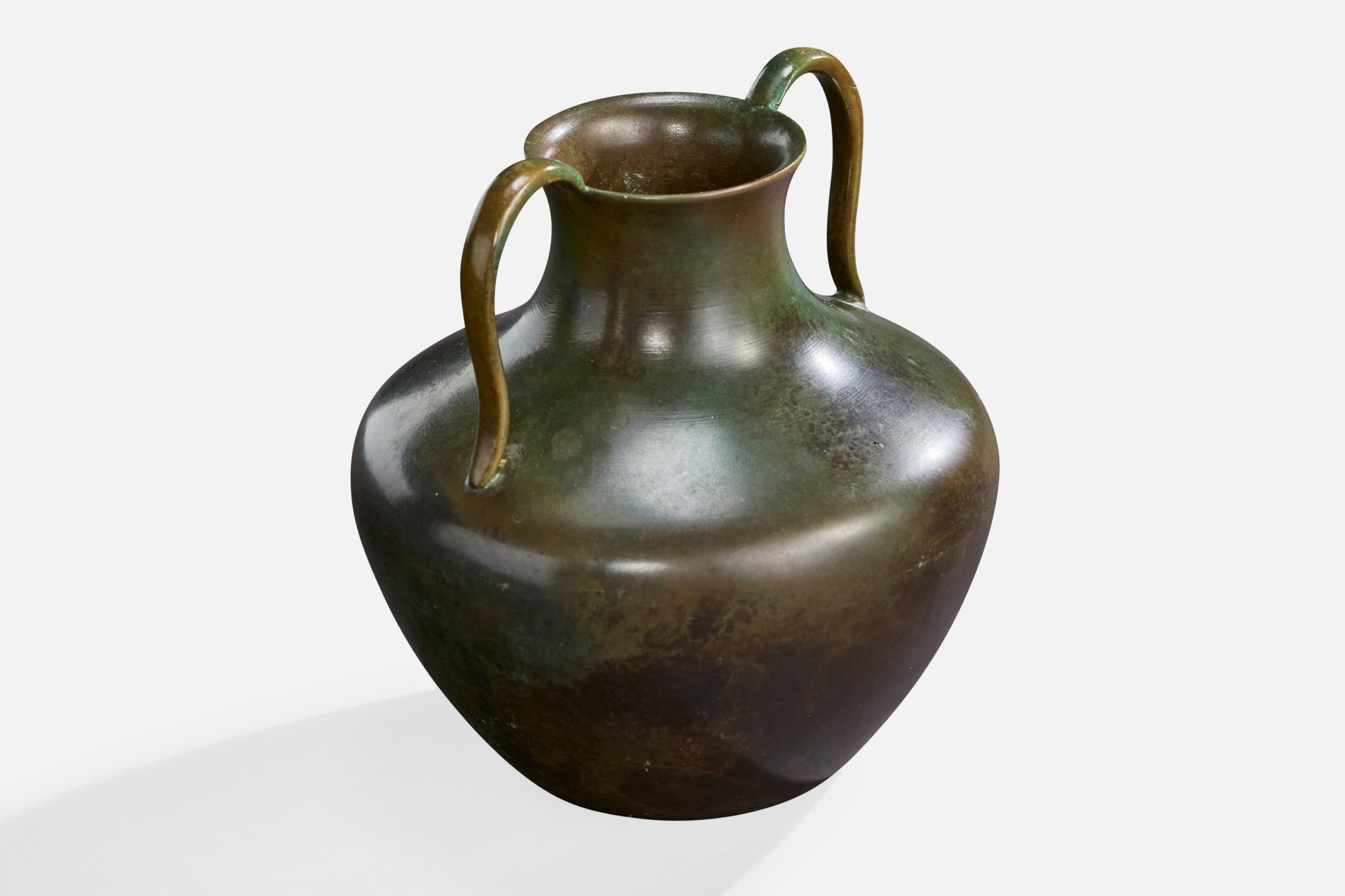 Scandinavo moderno GAB, Vase, Bronze, Sweden, 1930s in vendita