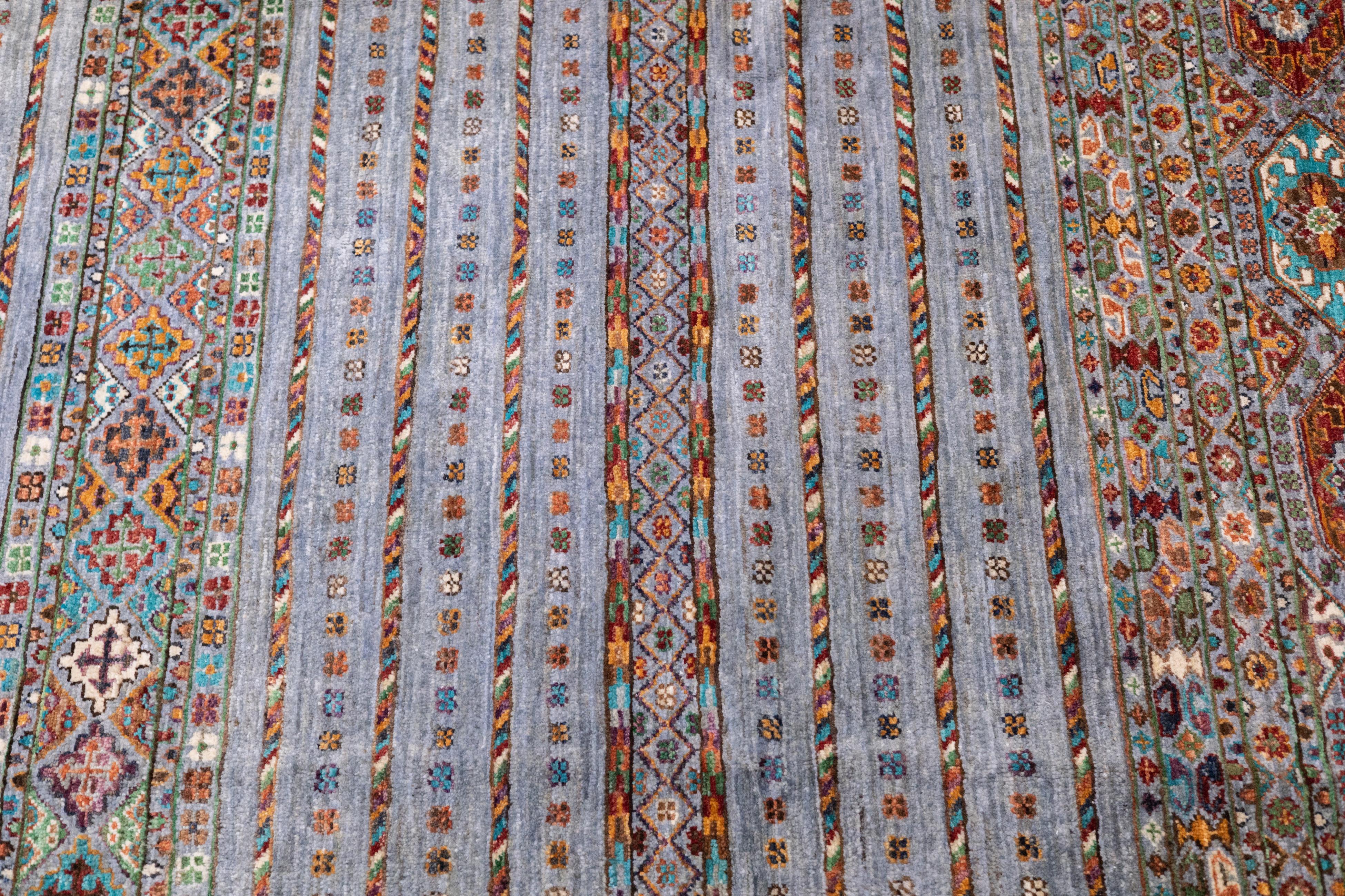 Gabbeh Rug 6'10'' x 9'8'' (21. Jahrhundert und zeitgenössisch) im Angebot