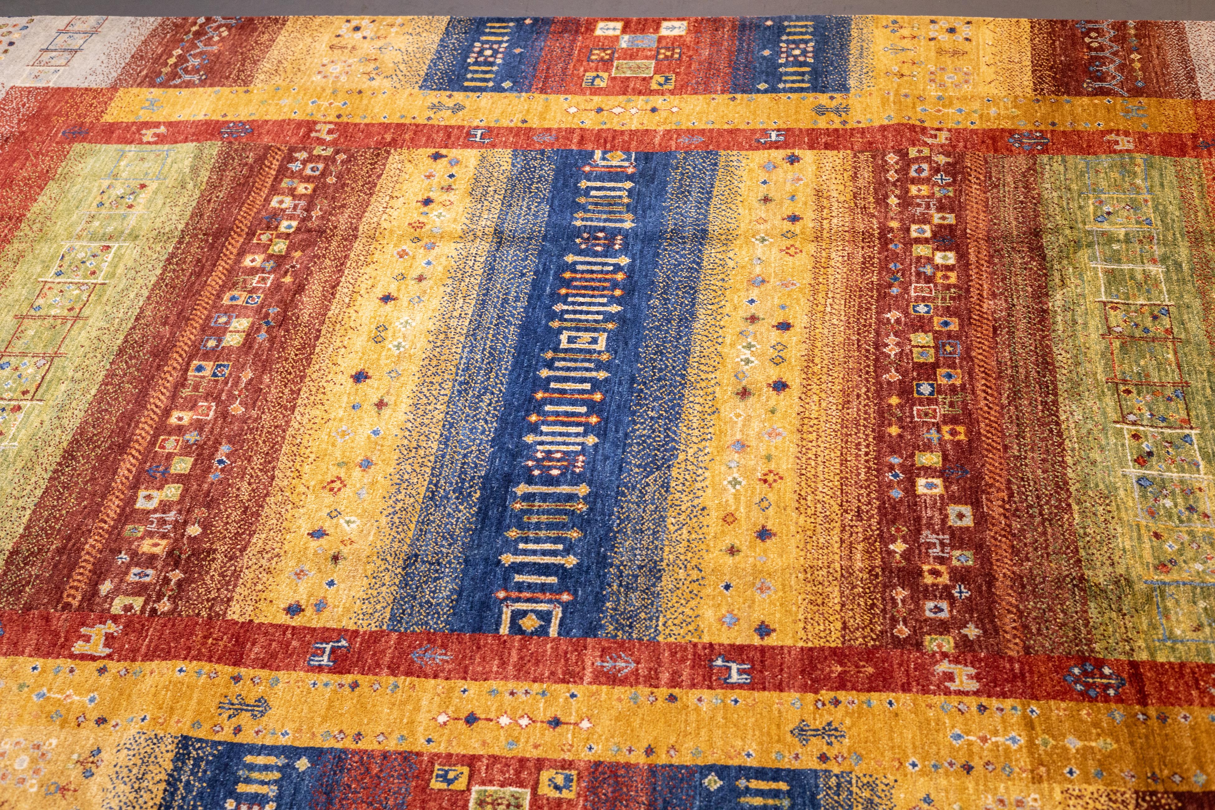 Lana Tappeto Gabbeh 6'8'' x 9'7'' in vendita