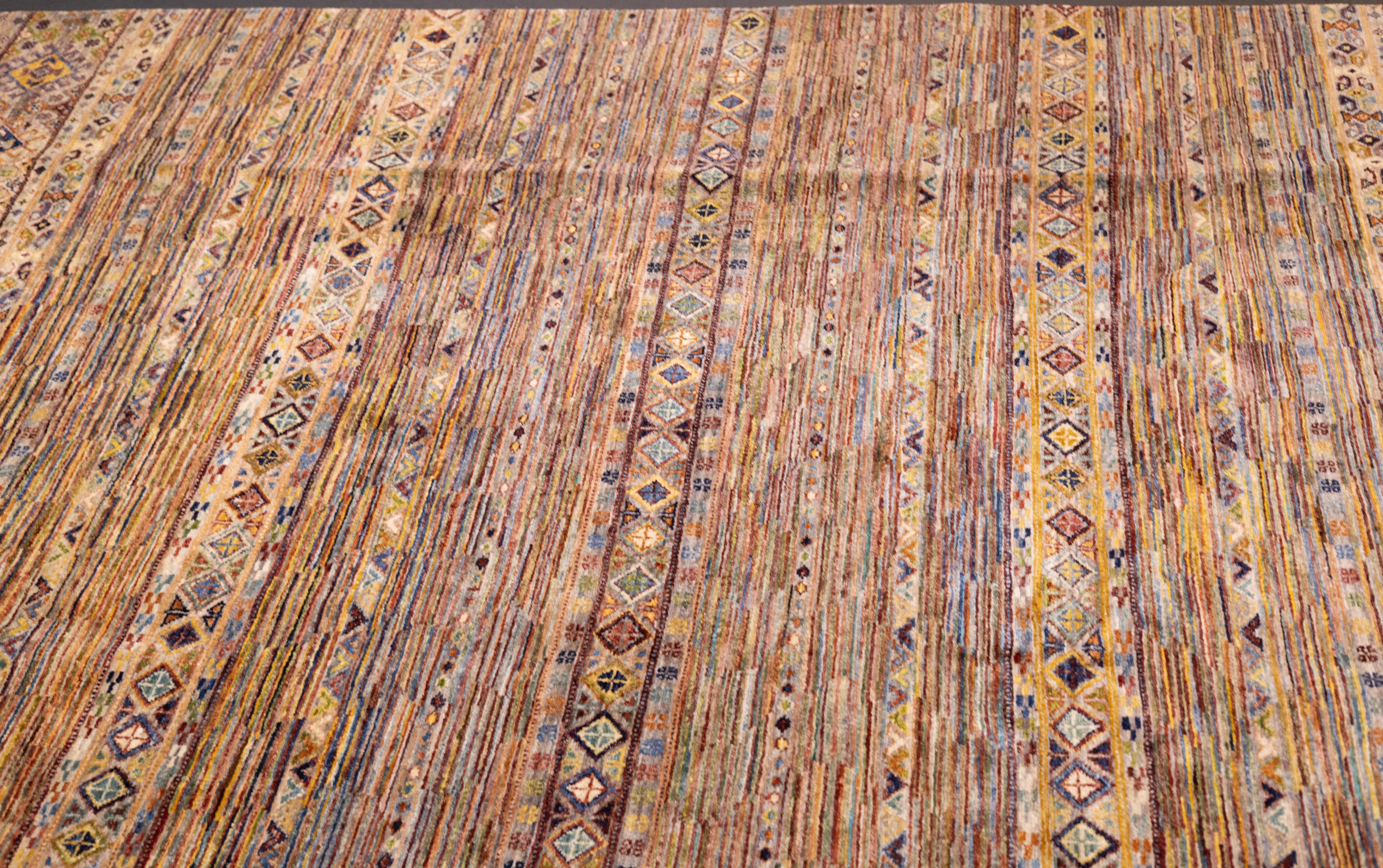 Gabbeh Teppich 6'9'' x 9'9'' im Zustand „Neu“ im Angebot in New York, NY